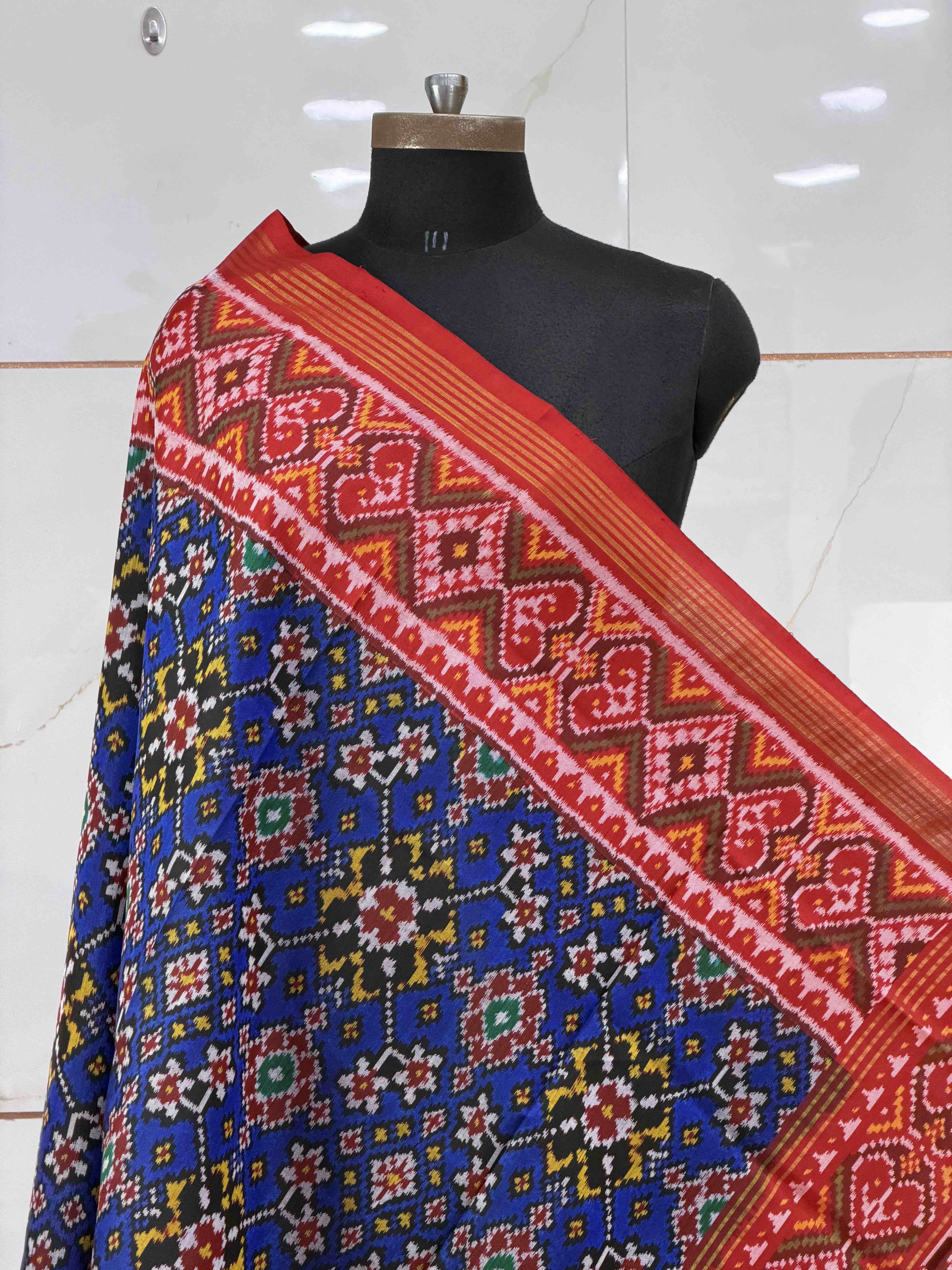 Red & Blue Navaratan Single aikat Dupatta
