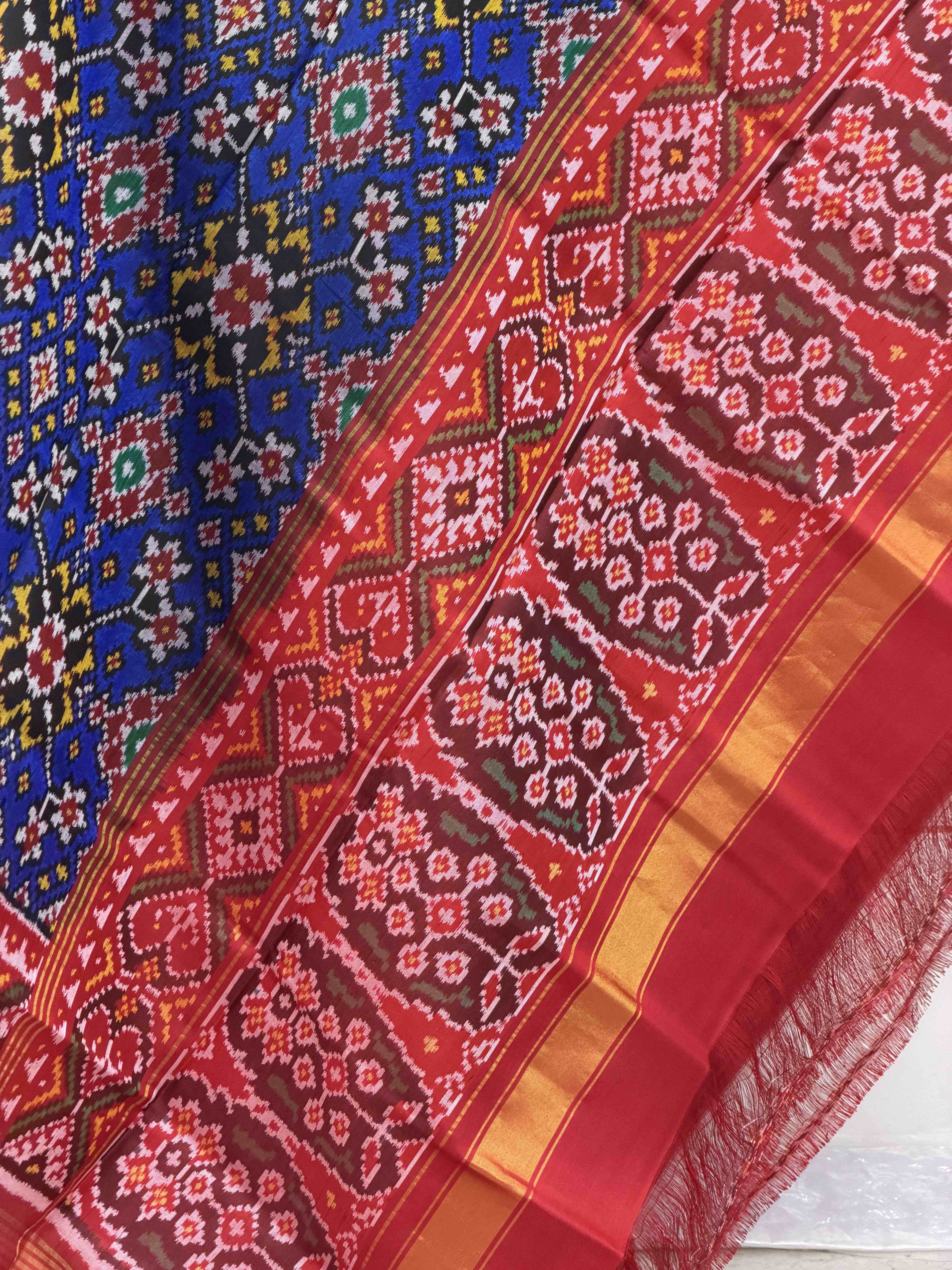 Red & Blue Navaratan Single aikat Dupatta