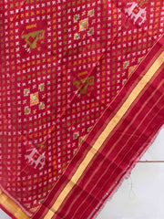 Small dupatta in Red Bandhani Pattern weave