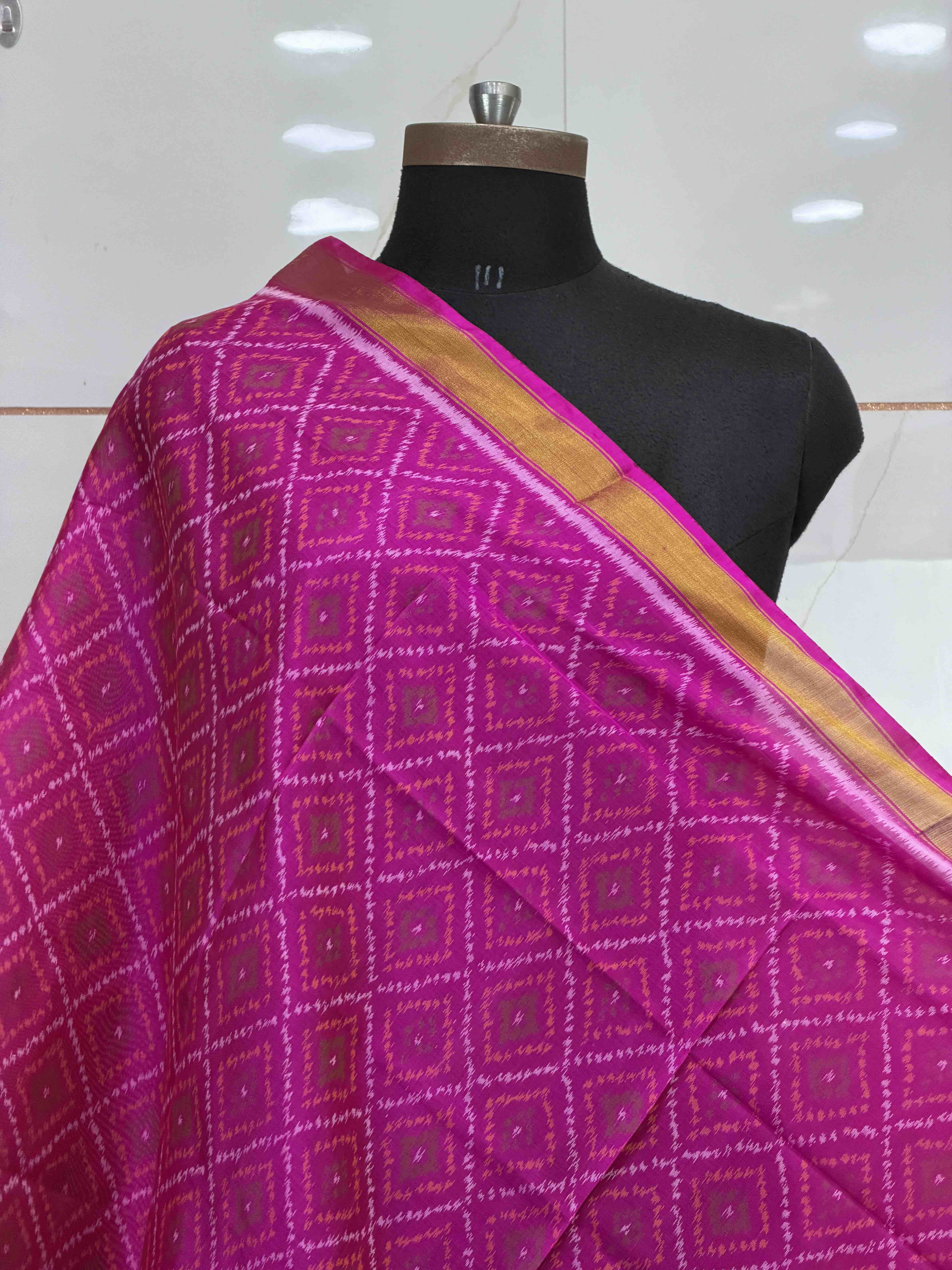 Small Dupatta in Pink colour bandhani design single ikat