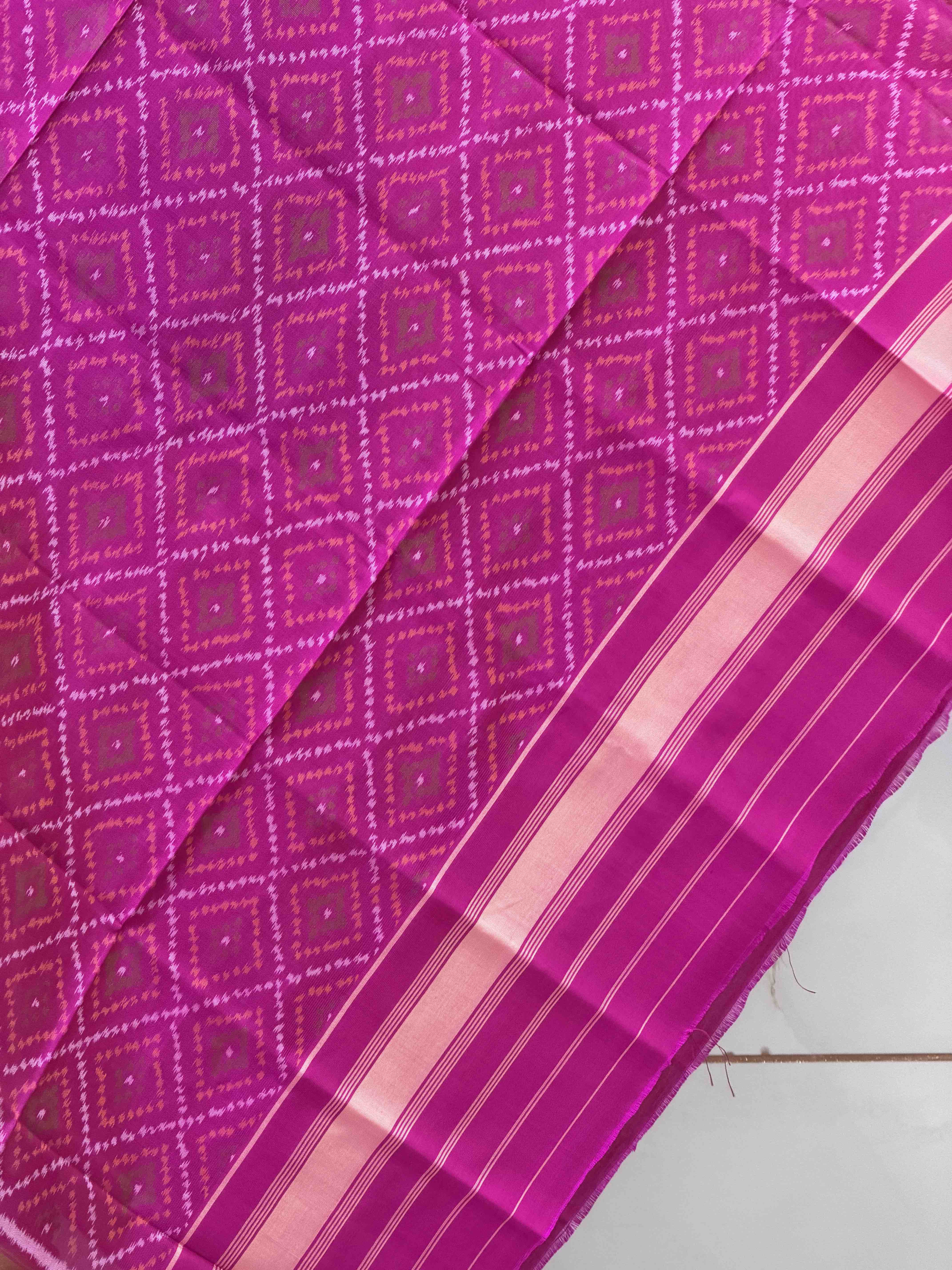 Small Dupatta in Pink colour bandhani design single ikat