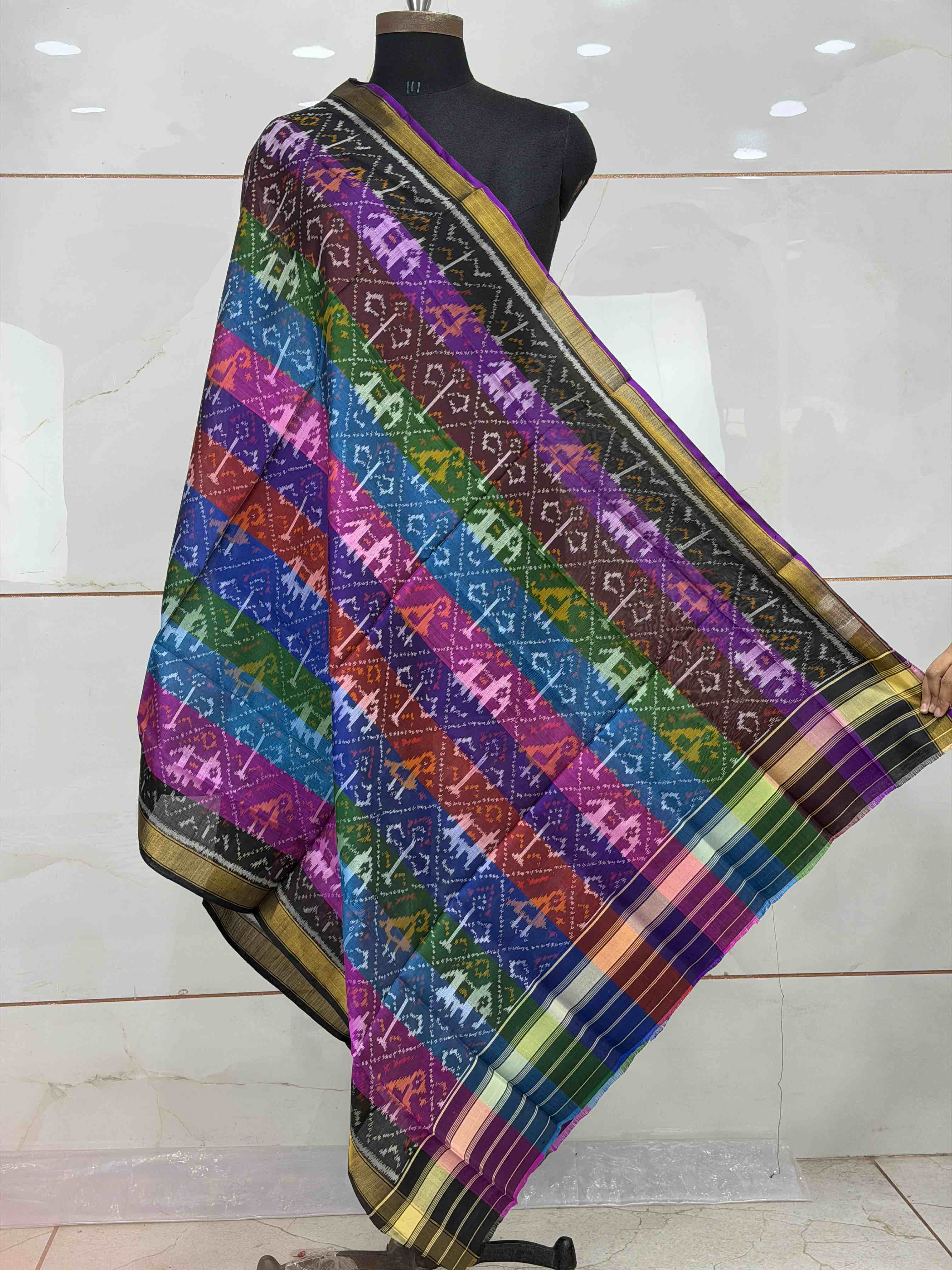 Small dupatta in multi stripe Single Ikat woven