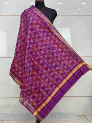 Small dupatta in Magenta solsitara single ikat weave