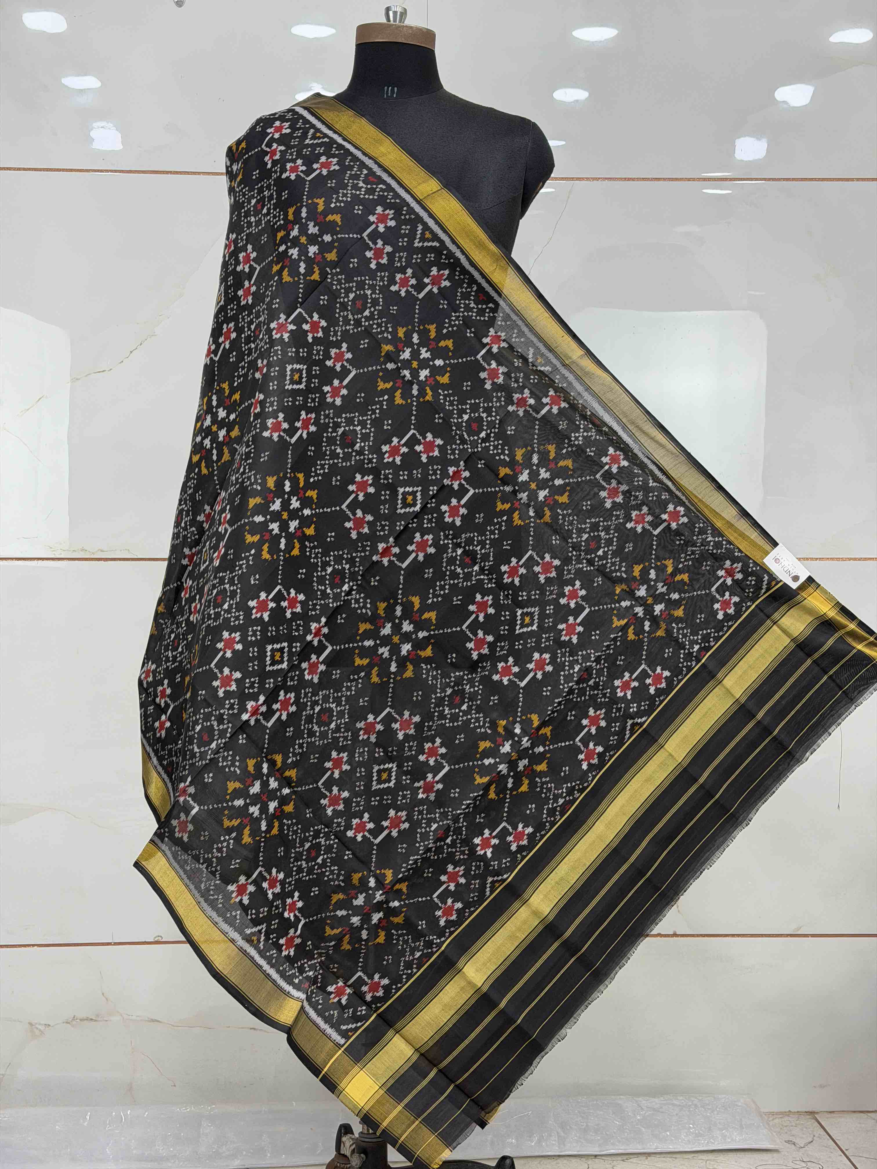 Small dupatta in black navaratan design single ikat weave