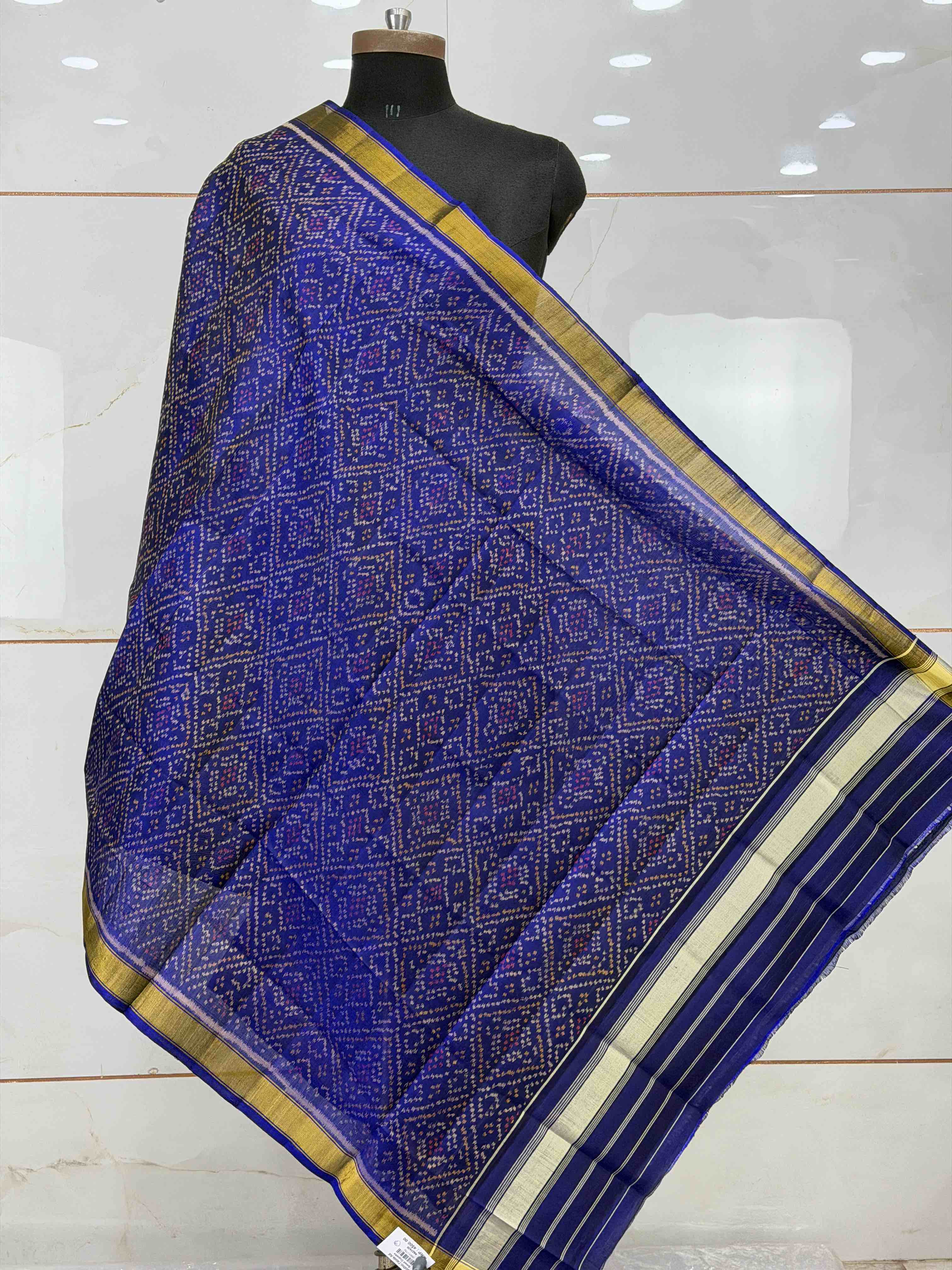 Small dupatta in blue shade bandhani design single ikat woven