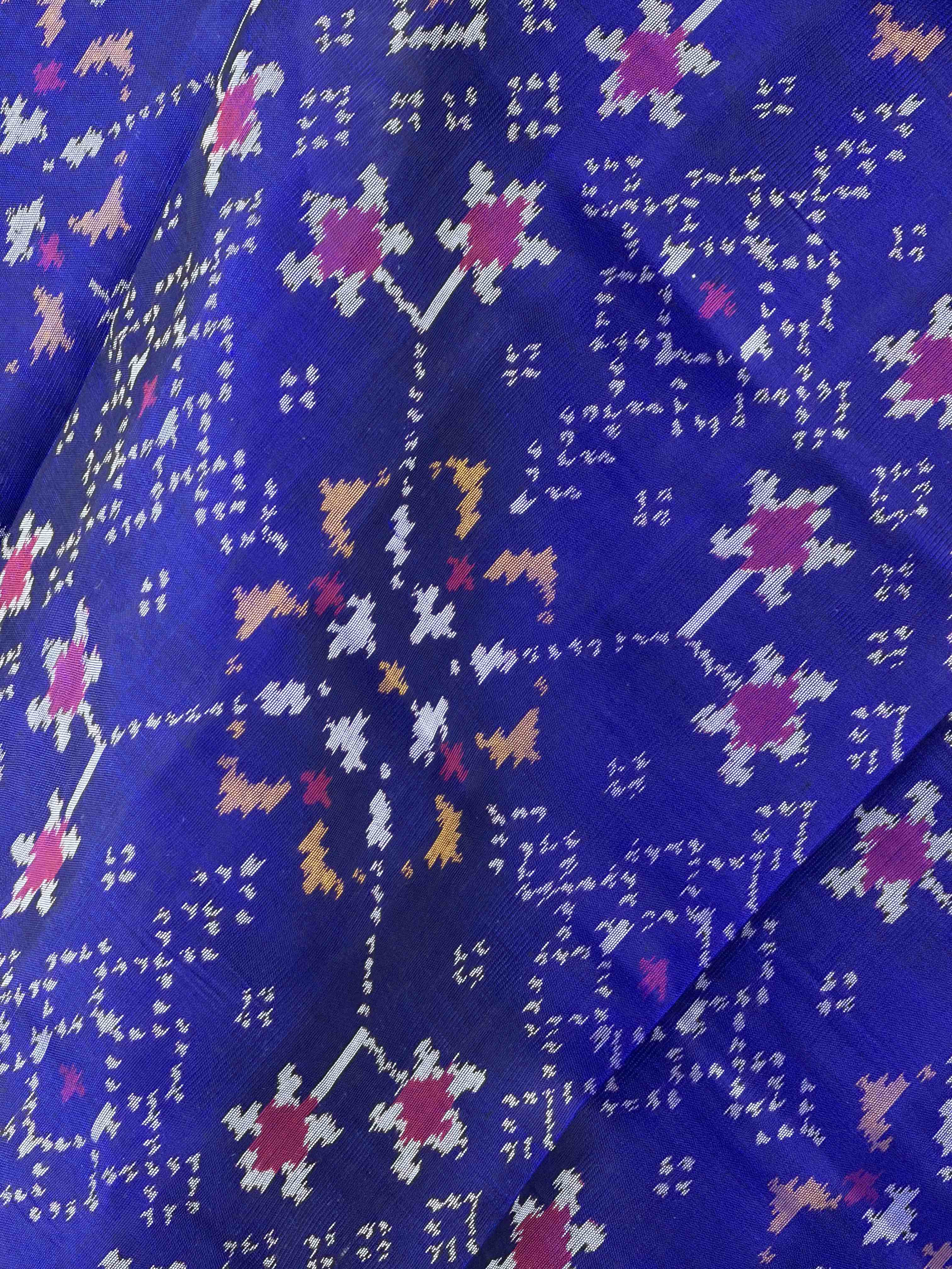 small dupatta in navaratan design blue shade