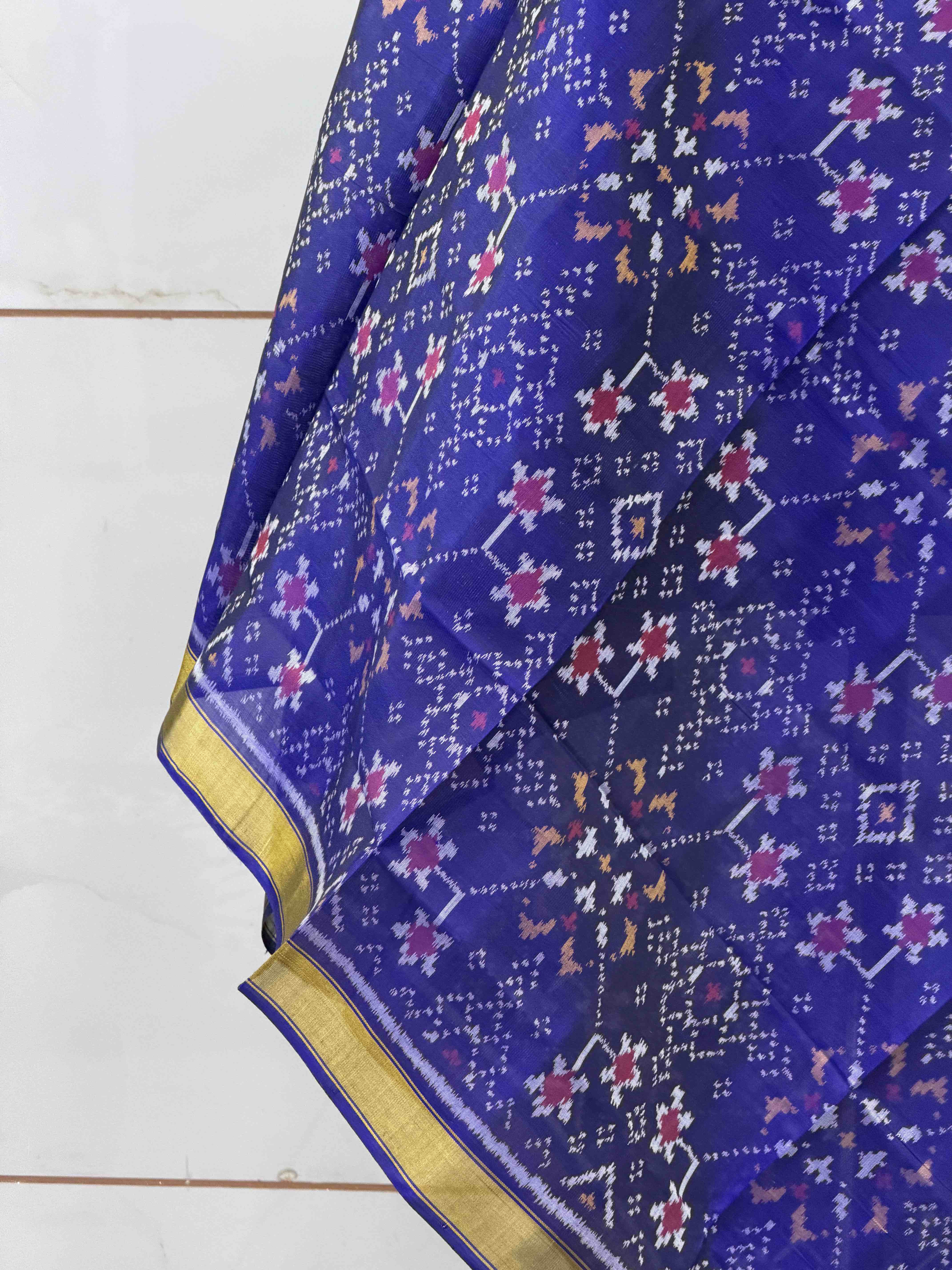 small dupatta in navaratan design blue shade