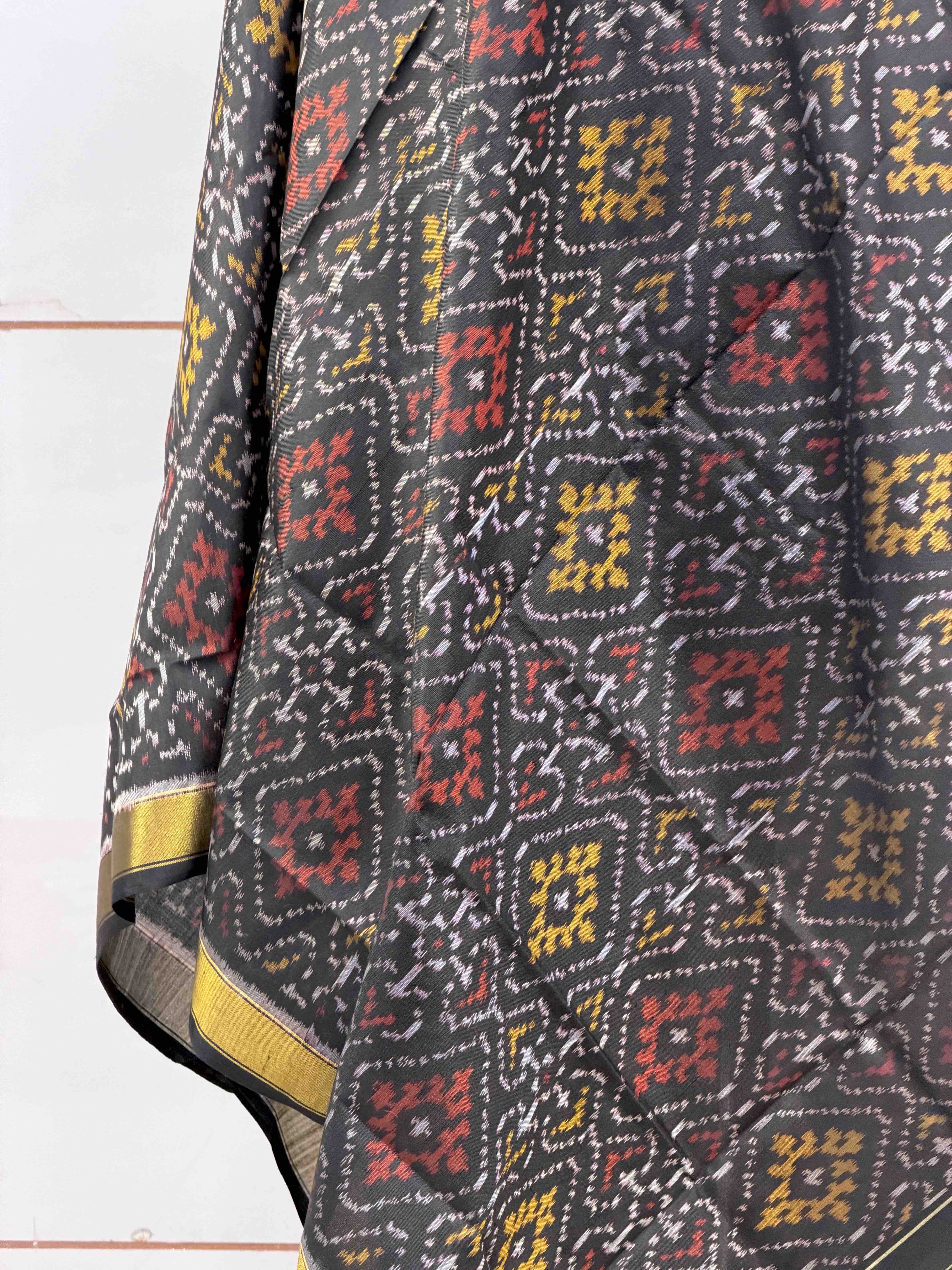 Small dupatta in black panchanda design single ikat