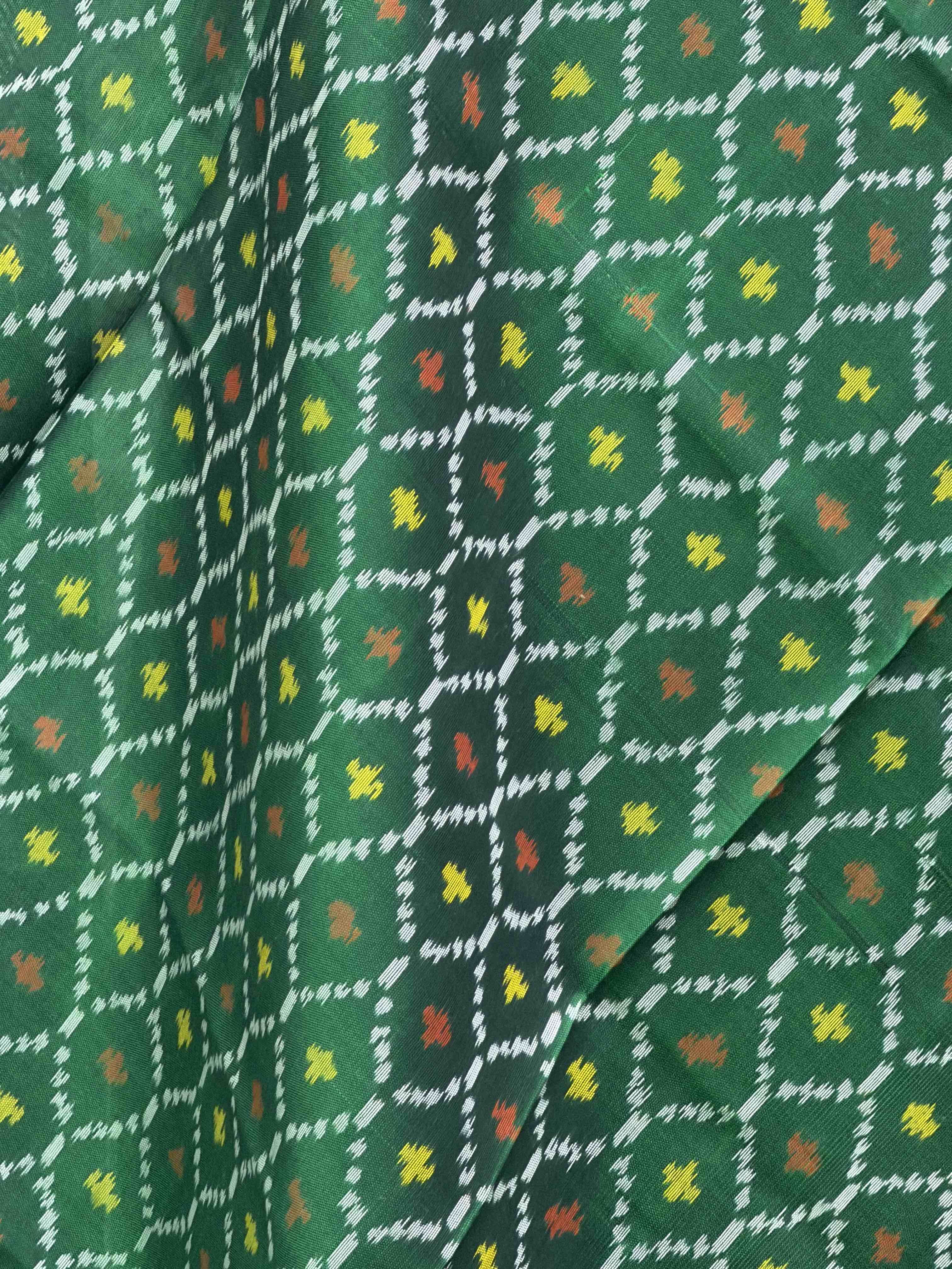 Small dupatta in Green shade & daliyabhat pattern single ikat woven