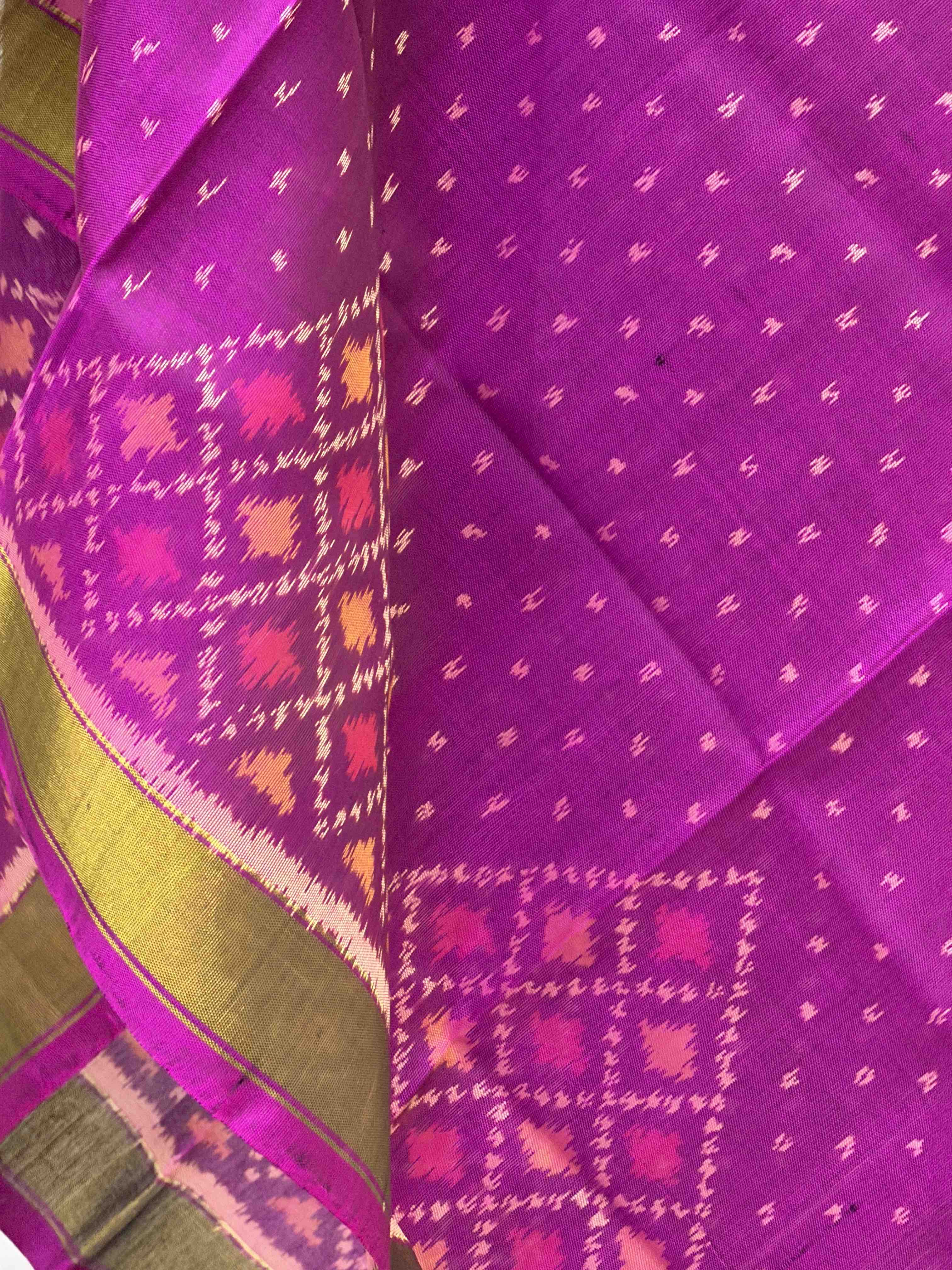 Magenta small dupatta woven in single ikat butti pattern