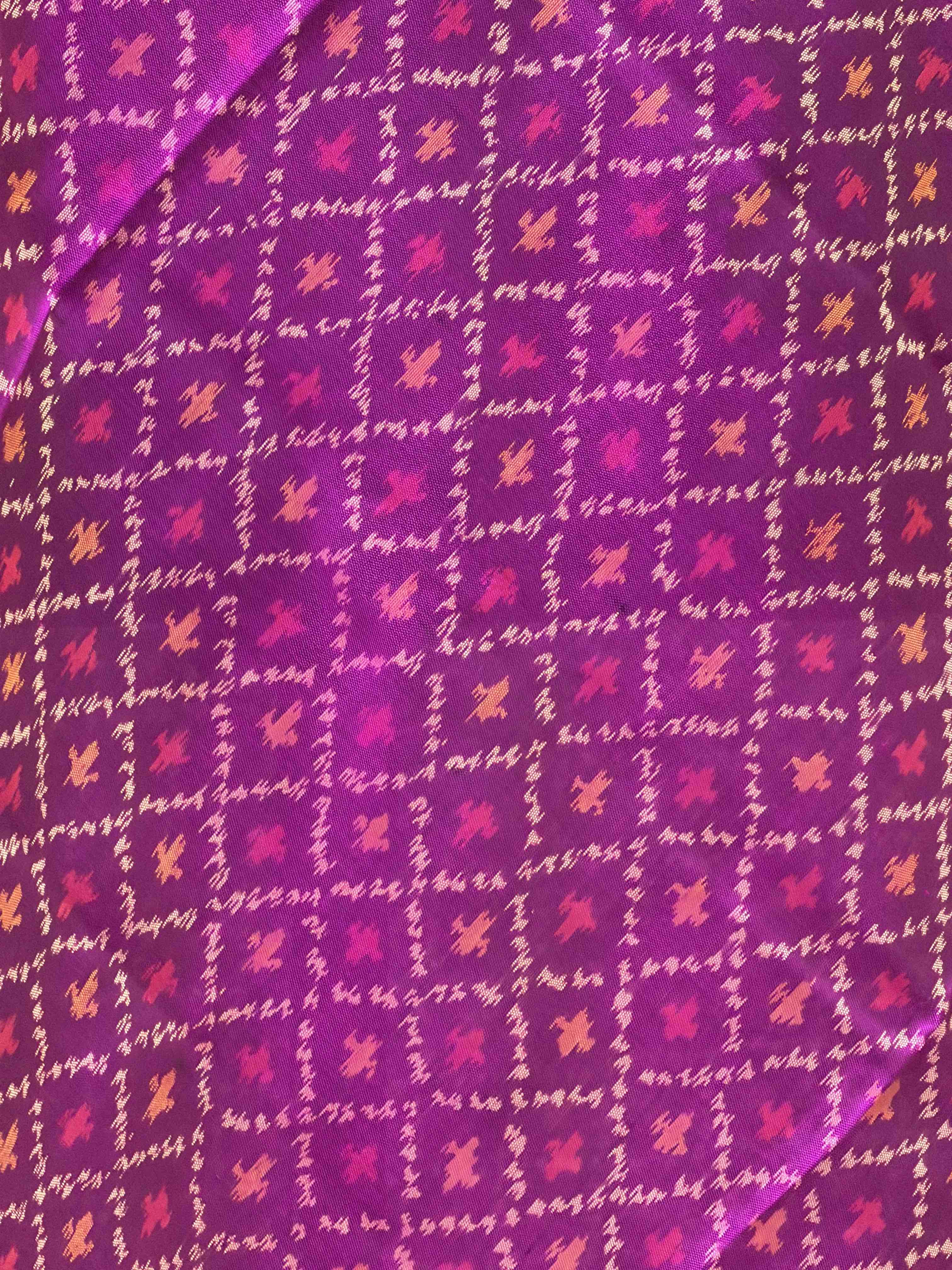 Purple daliyabhat small dupatta woven in single ikat