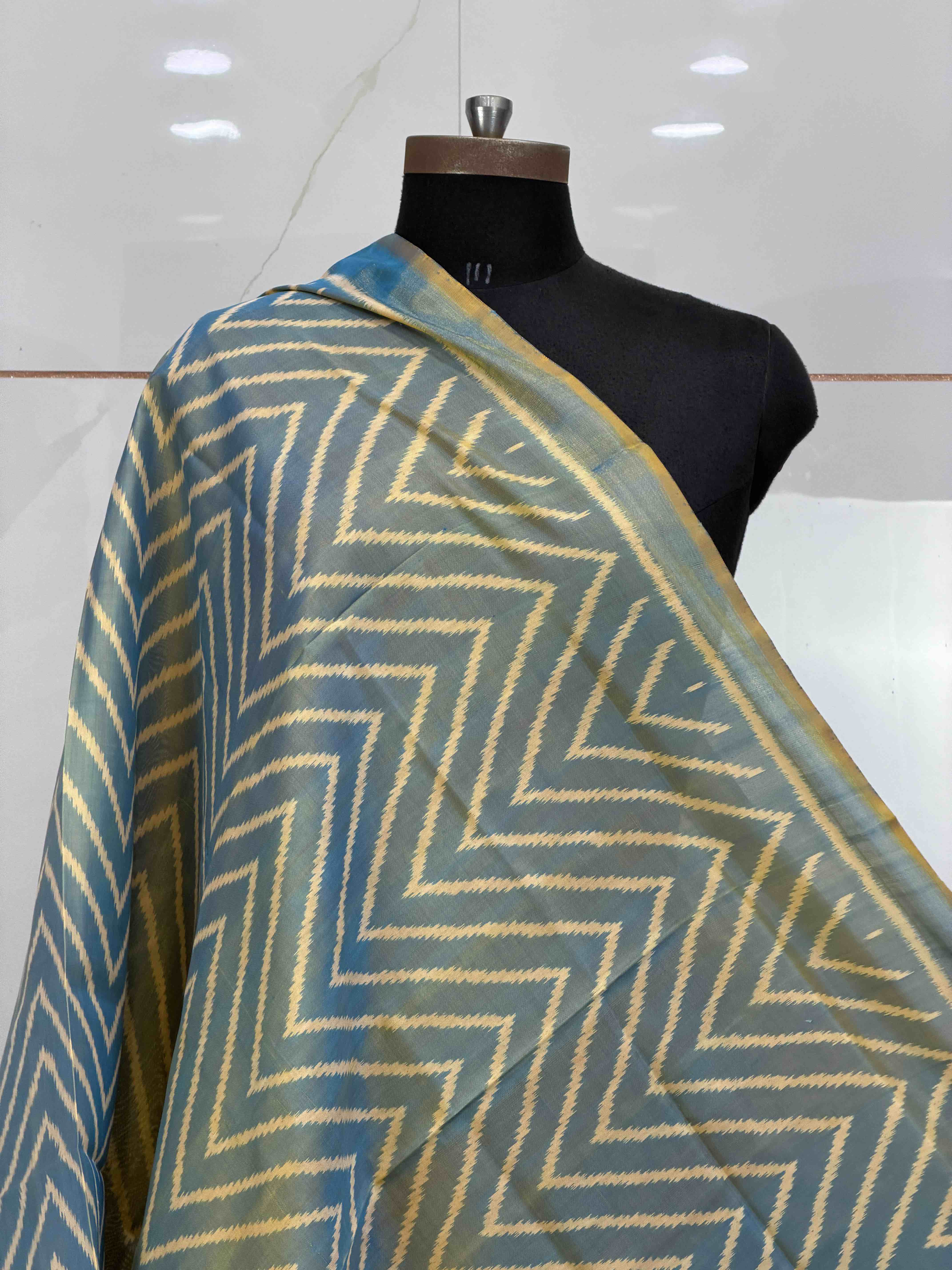 Blue into Golden shaded Zigzag small dupatta