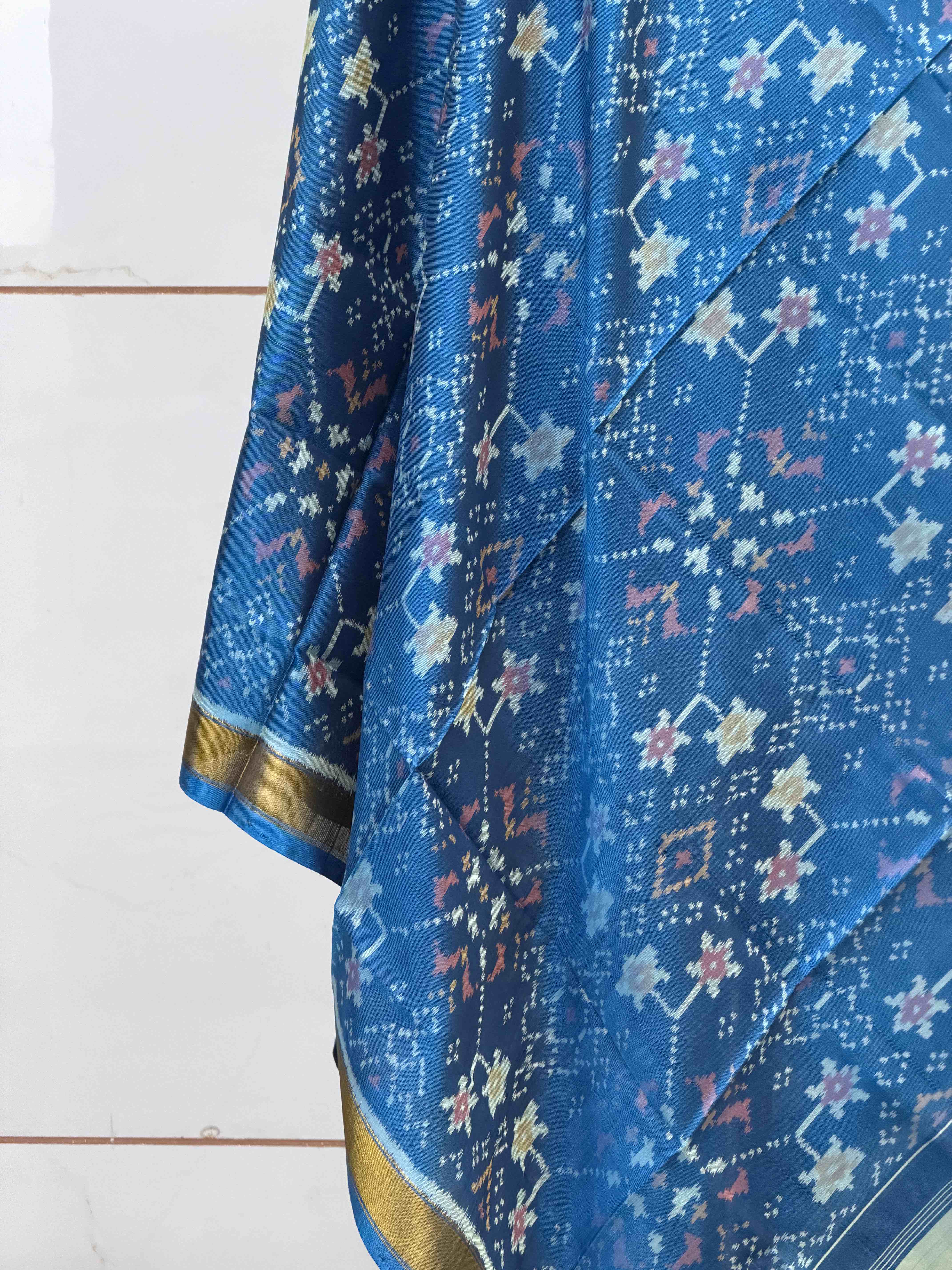 Teal blue navaratan small dupatta in single ikat