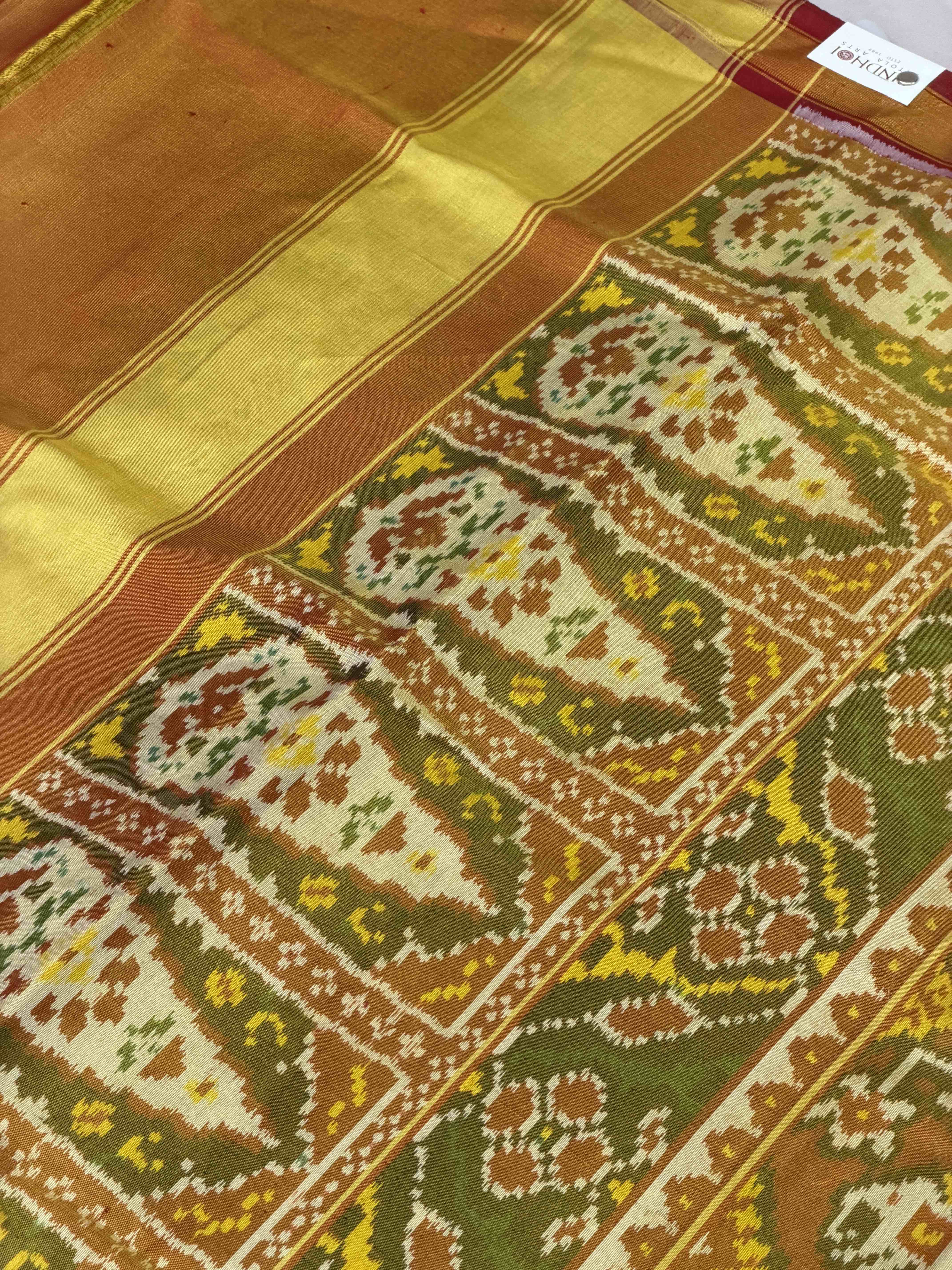 Maroon Golden Tissue Narikunj Navaratn tissue Patola