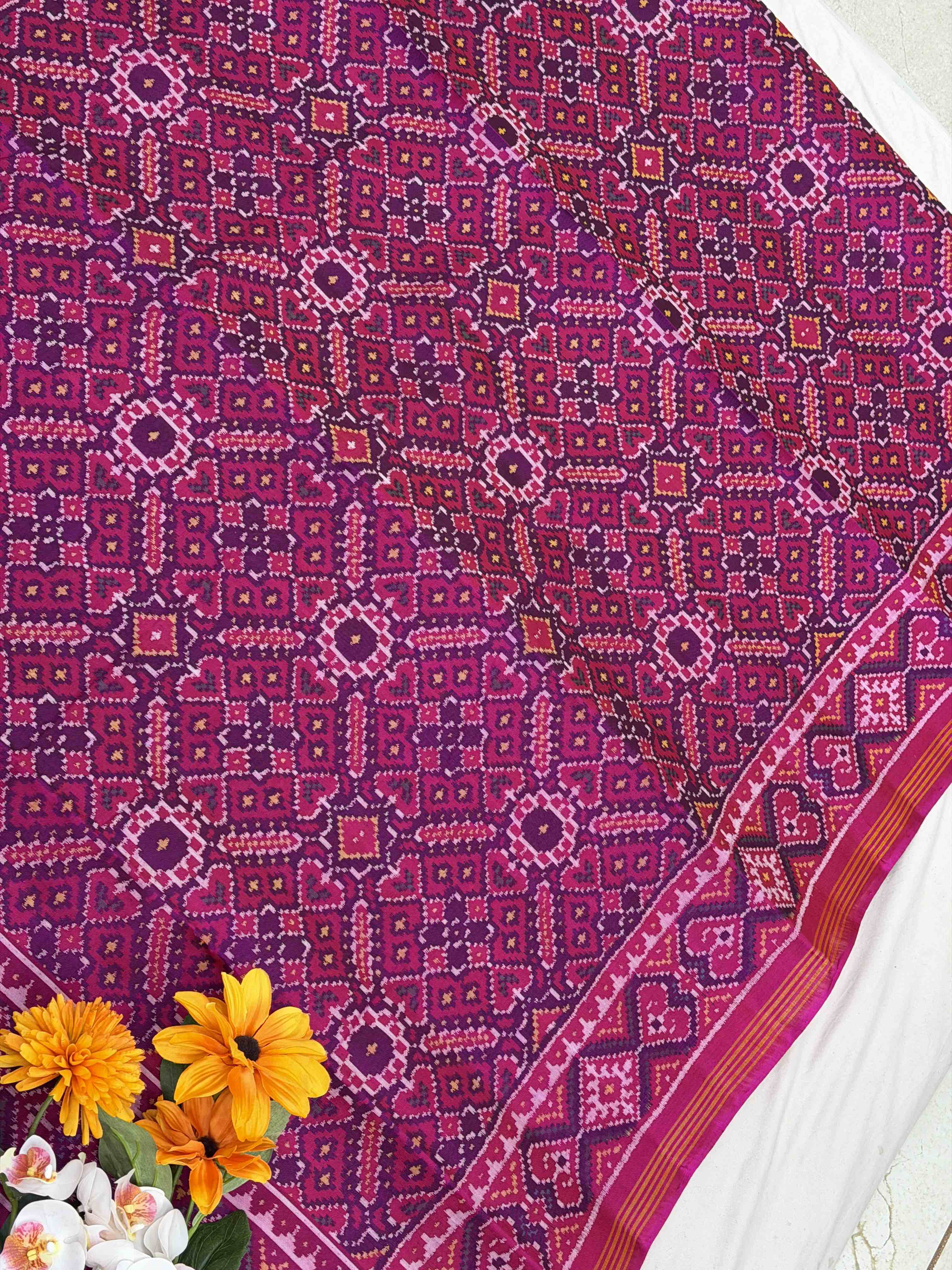 Pink Manekchawk Patola Saree