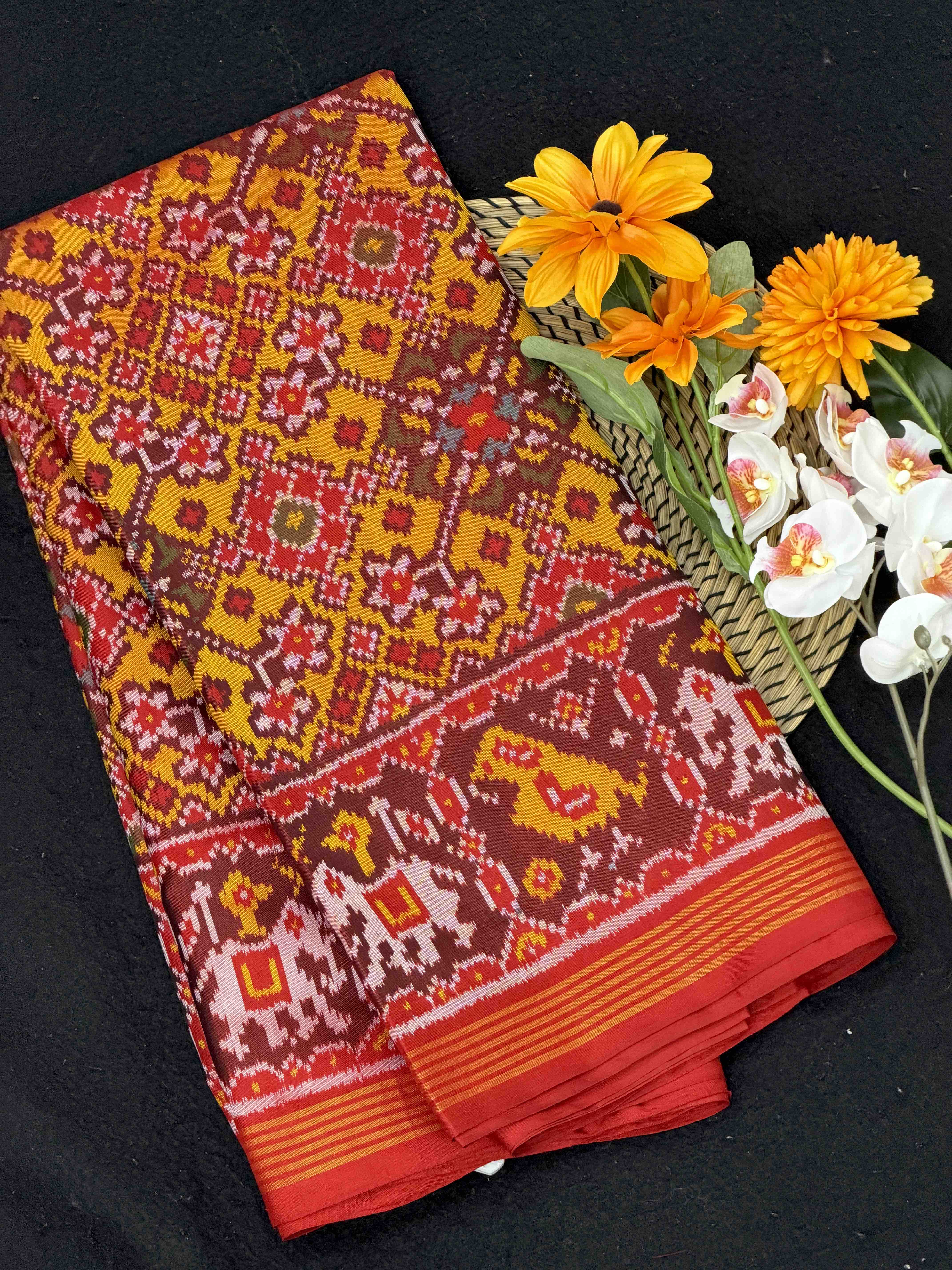 Maroon & Musterd Navaratan Narikunj border single Ikat Patola