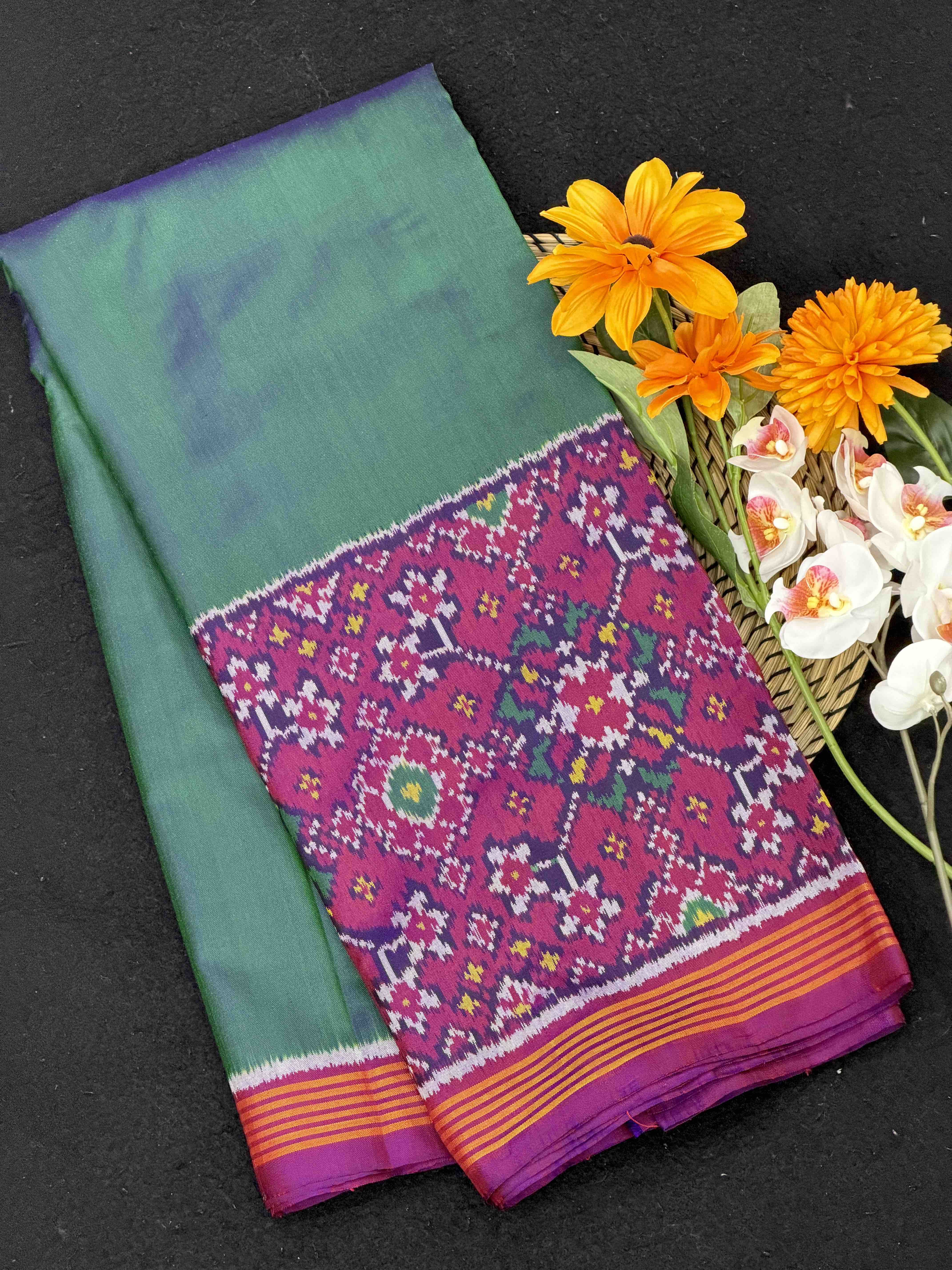 Purple & Sea Green skirt border with plain Single ikat Patola