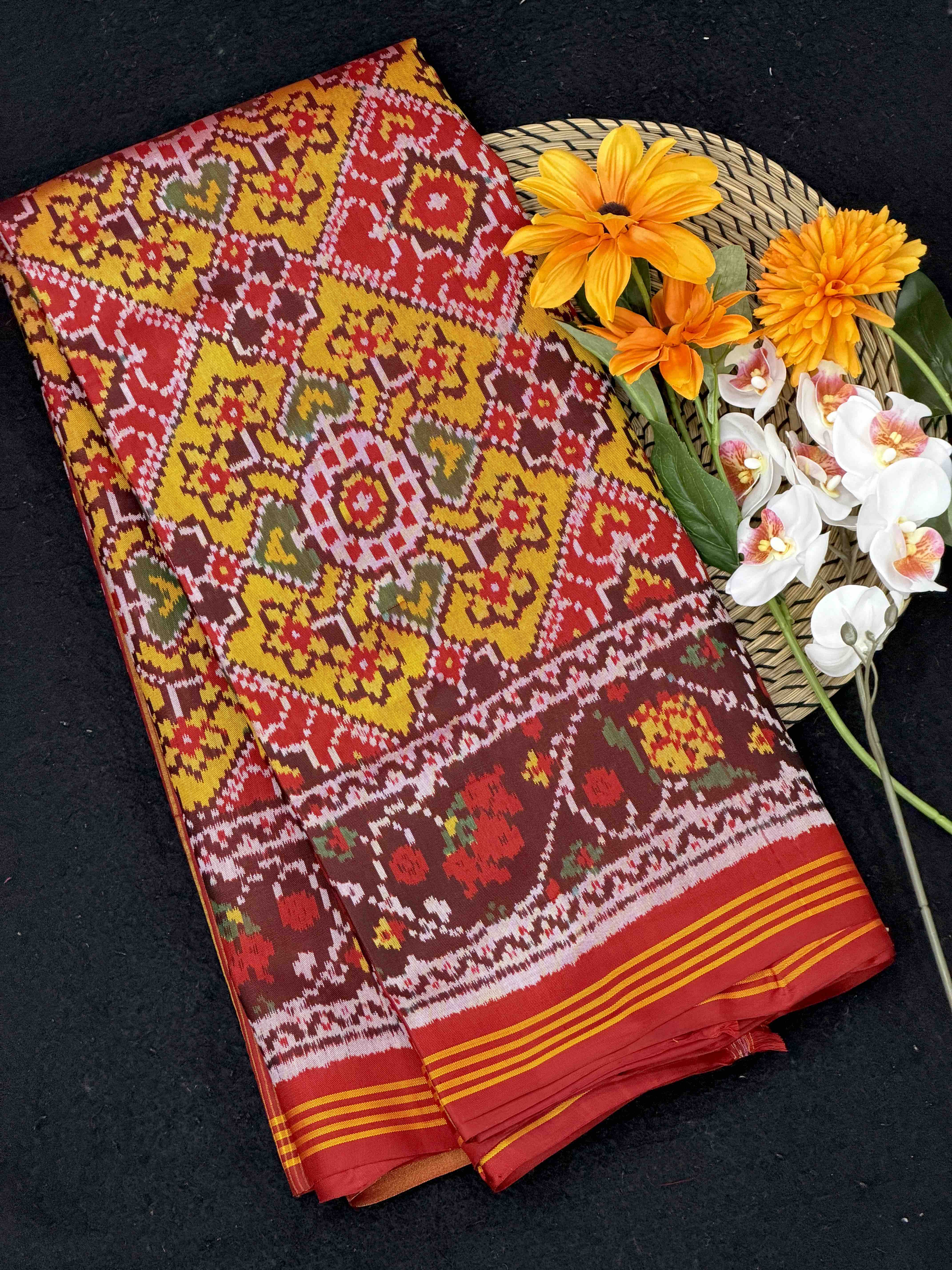 Maroon & Musterd manekchawk Patola Saree