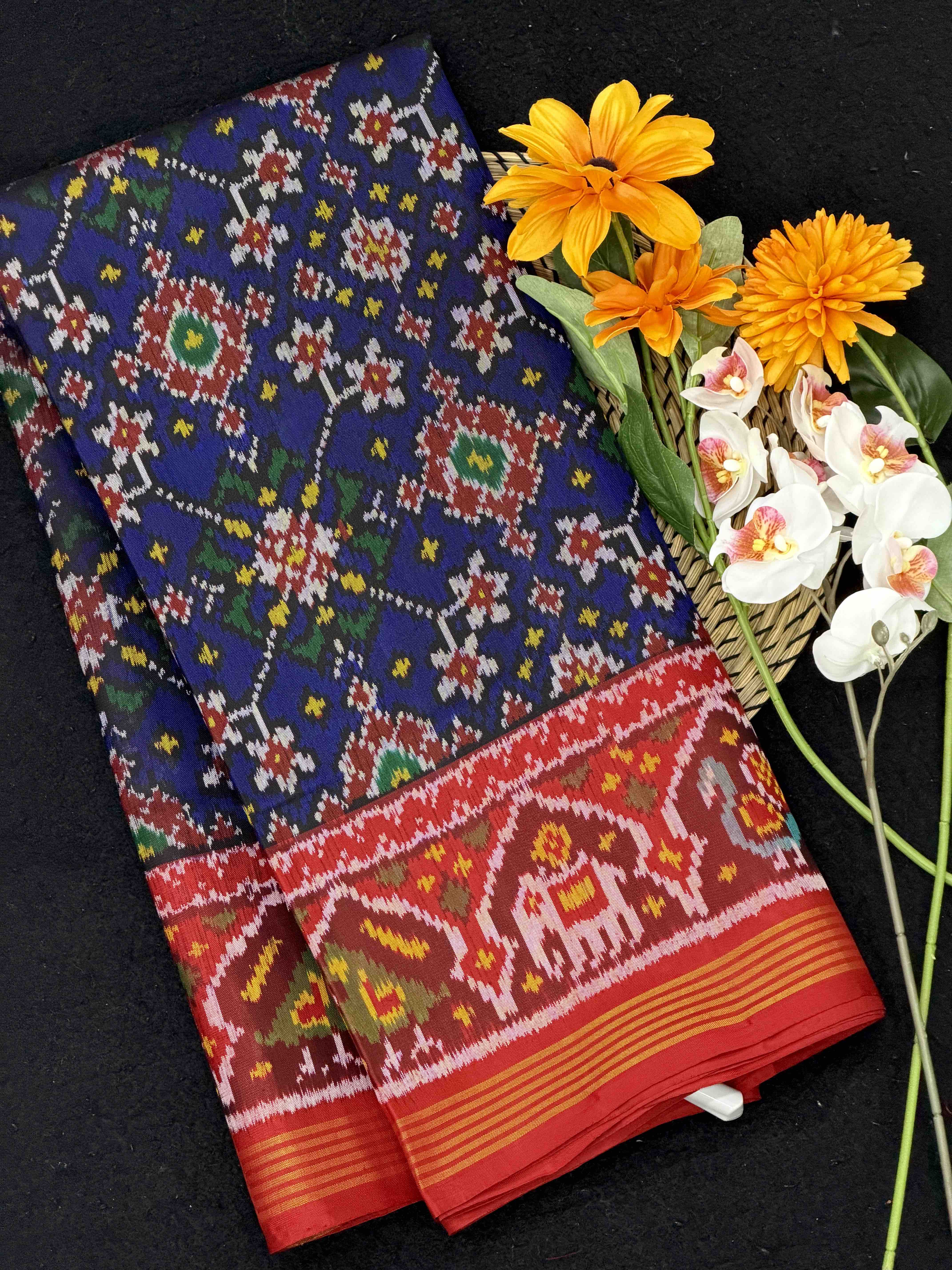 Red & Blue Navaratn patola with narikunj borders
