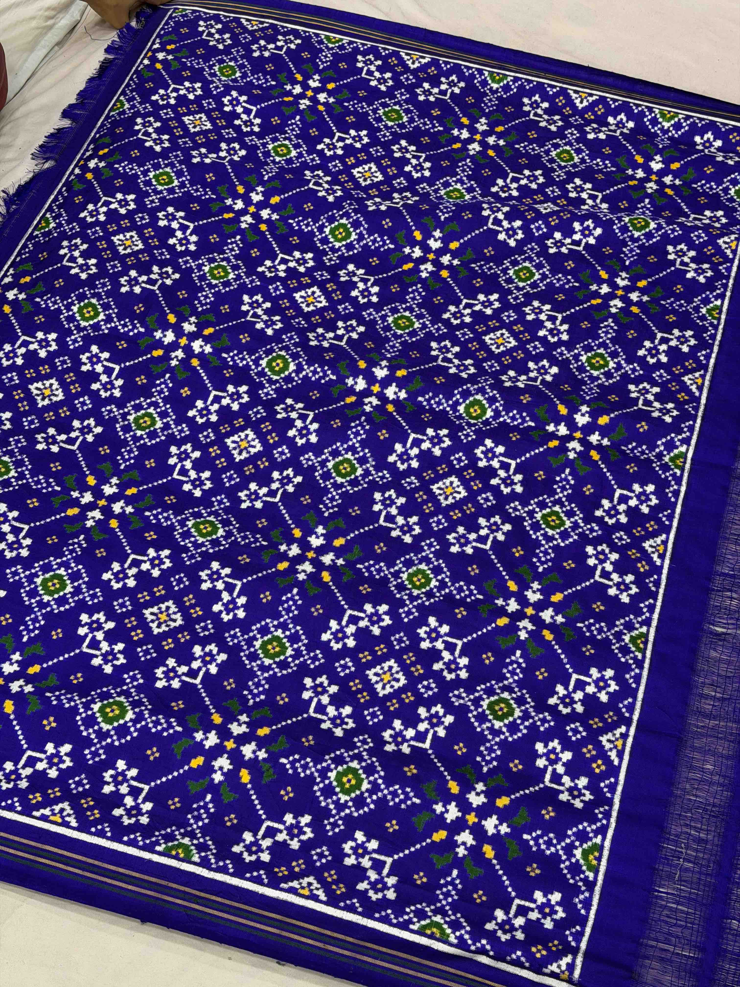 Blue with combination of Red & orange double ikat Patola with Bandhani
