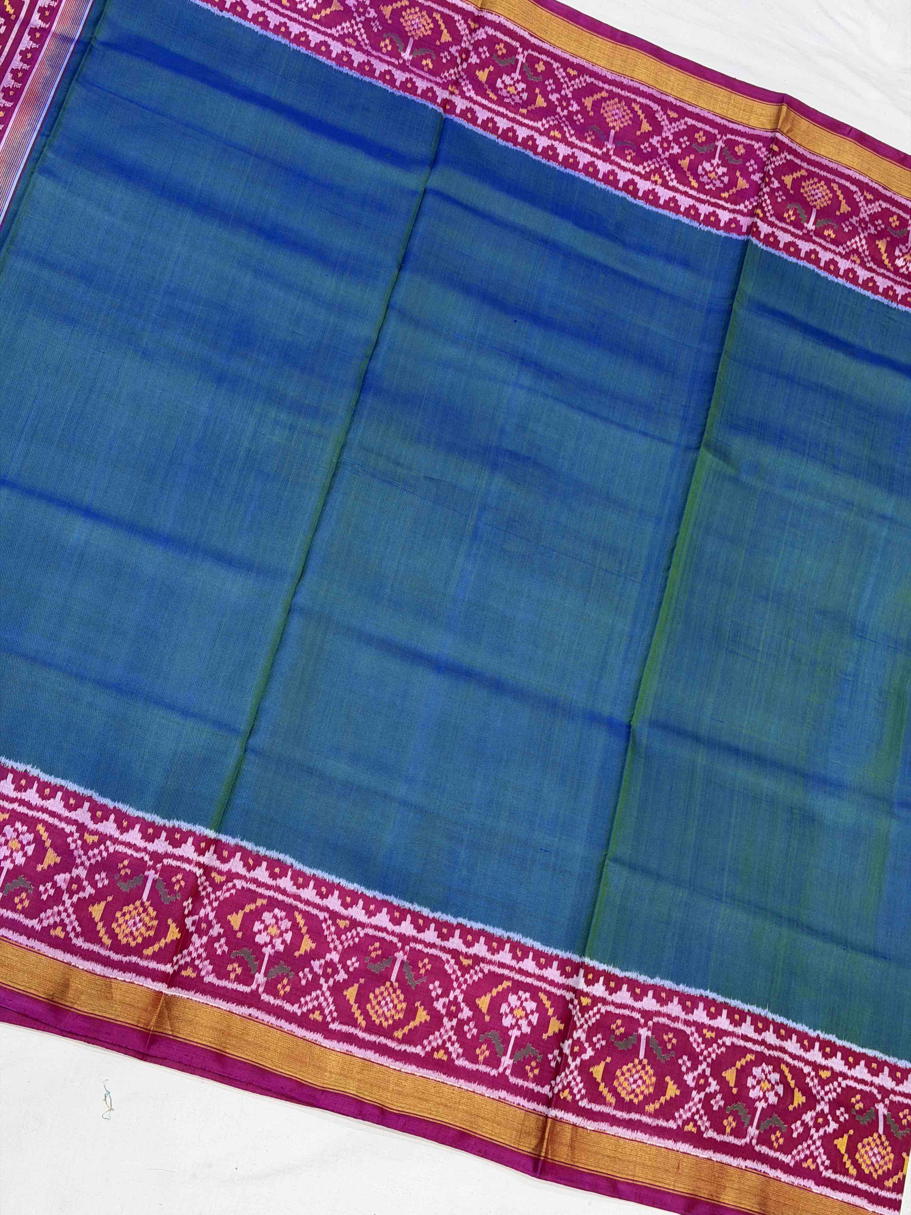 Pink & Teal plain Rajkot Patola Saree