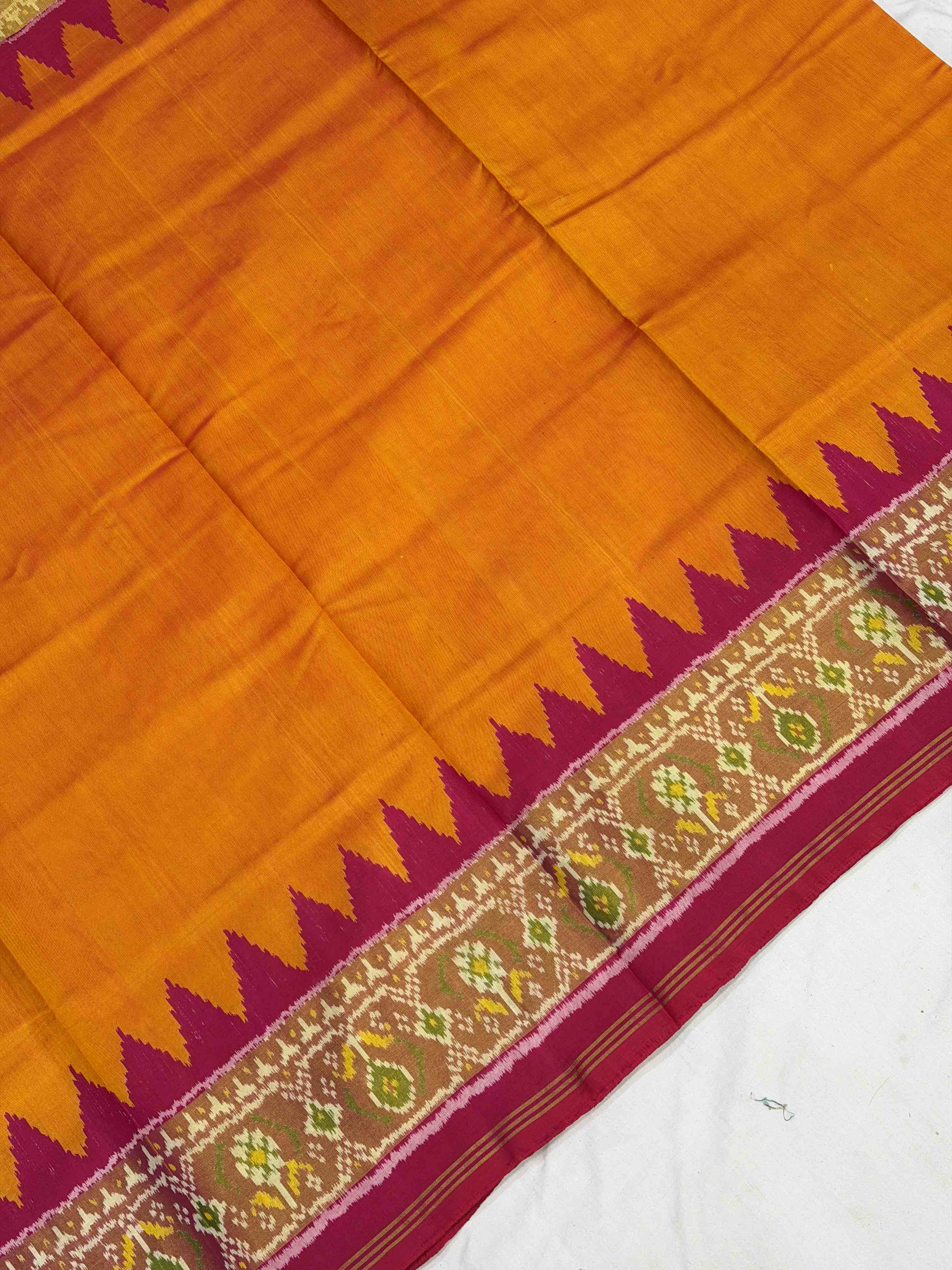 Musterd & Pink plain Rajkoti Patola Saree