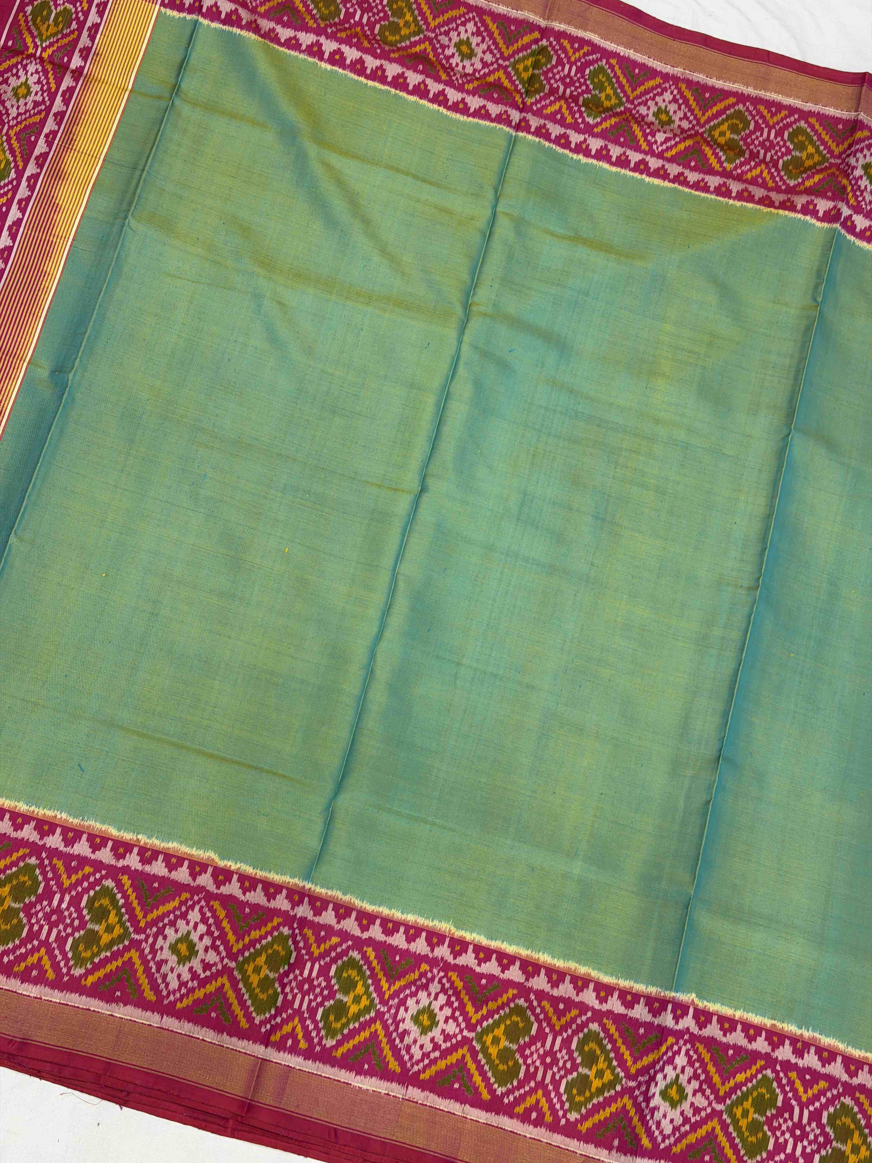 Pink & Seagreen golden shaded Plain Rajkot Patola Saree