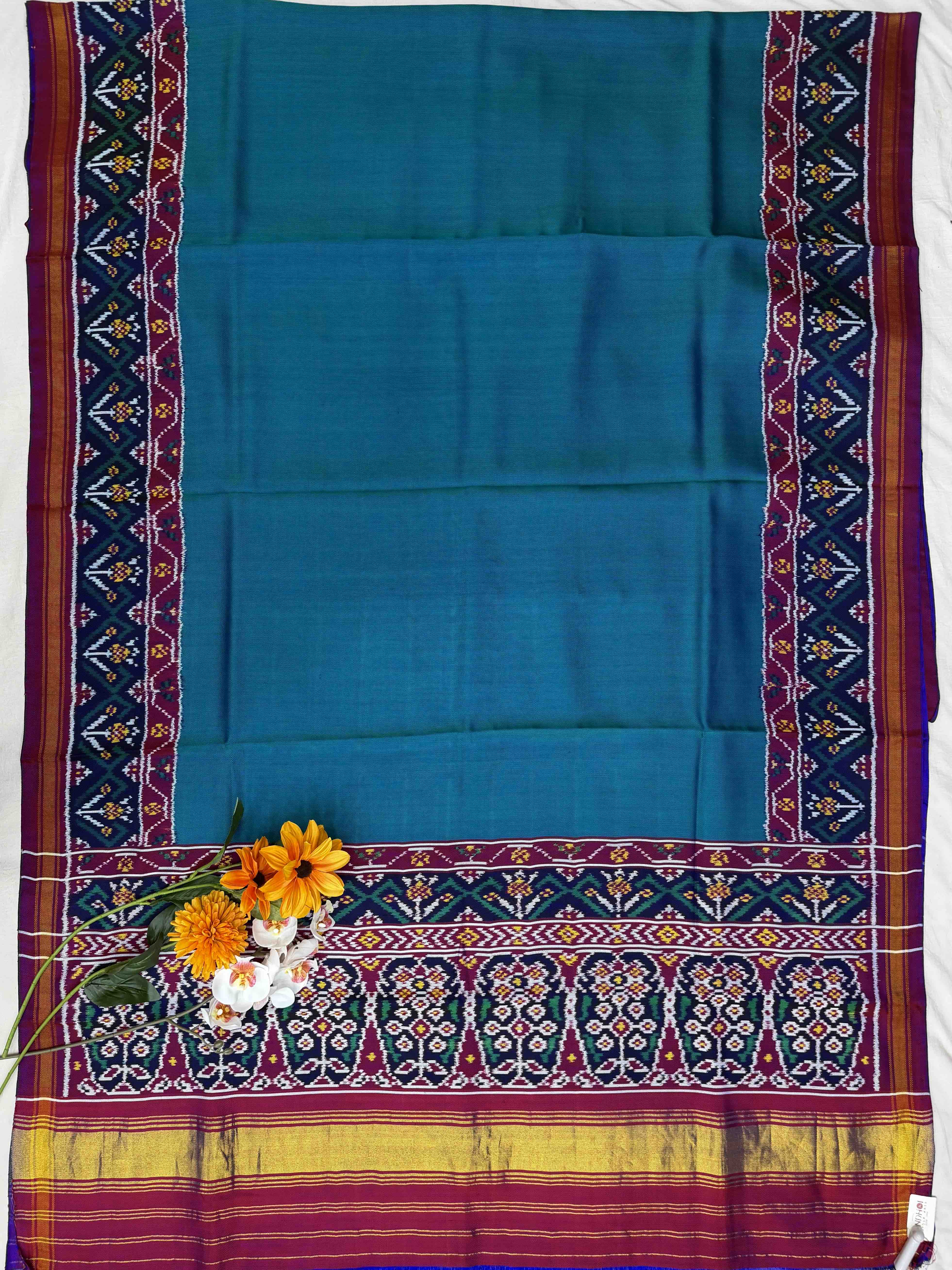 Magenta & peacock blue zigzag twill woven One of One piece