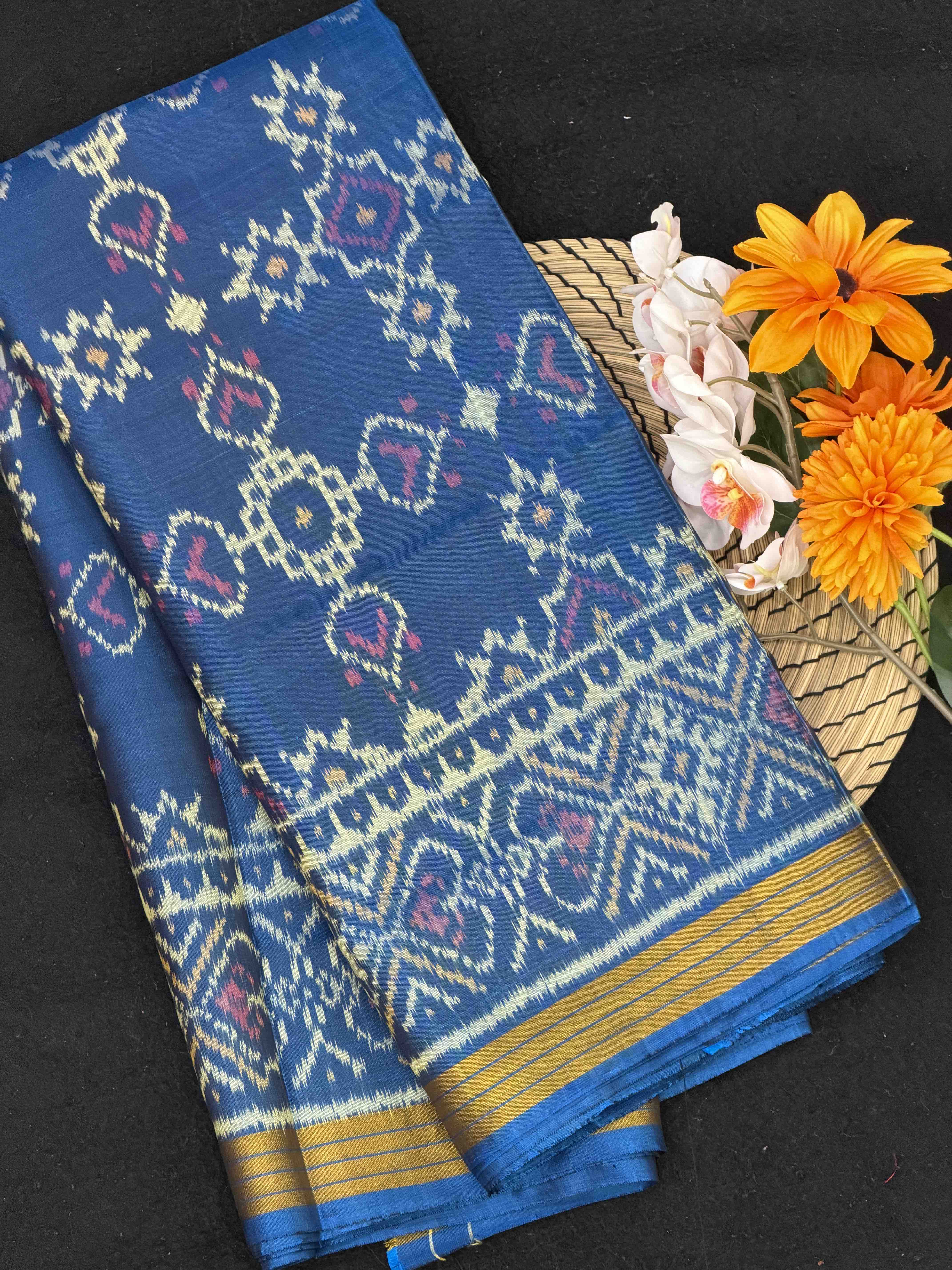 Turquoise Manekbhat Rajkoti Patola Saree