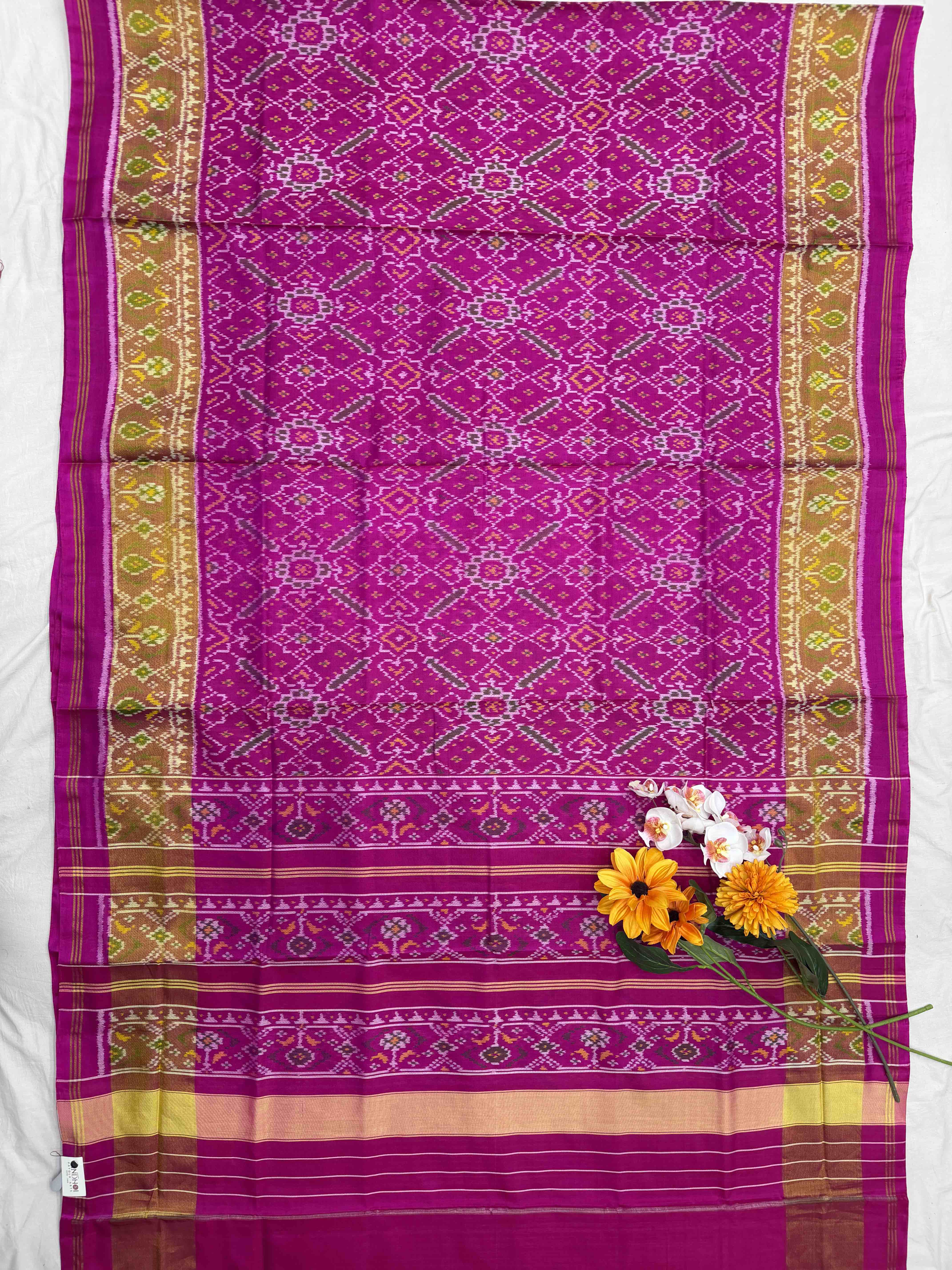 Pink Manekchawk tissue border Rajkot Patola Saree