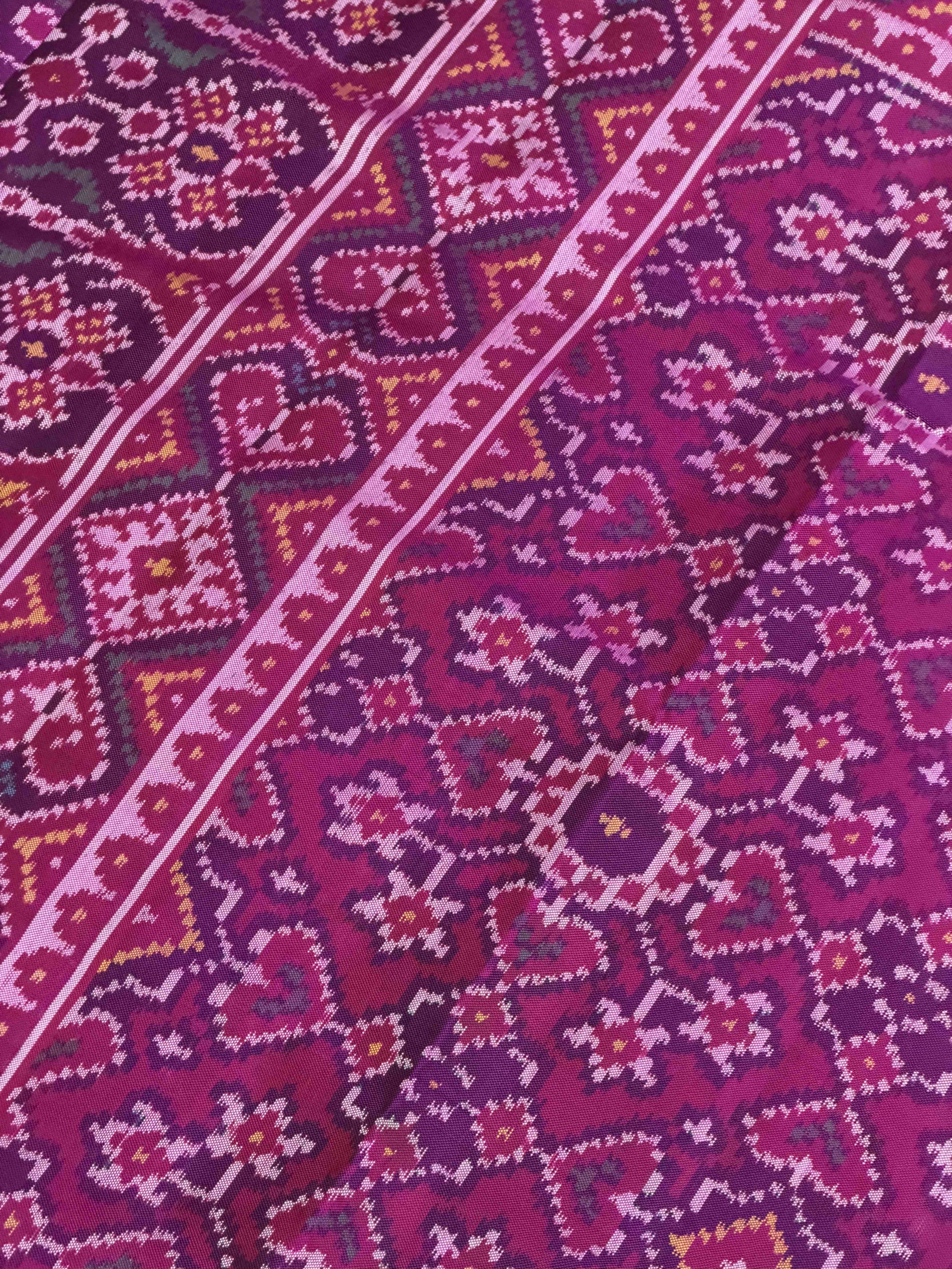 Pink Manekchawk Semi double ikat Patola Saree