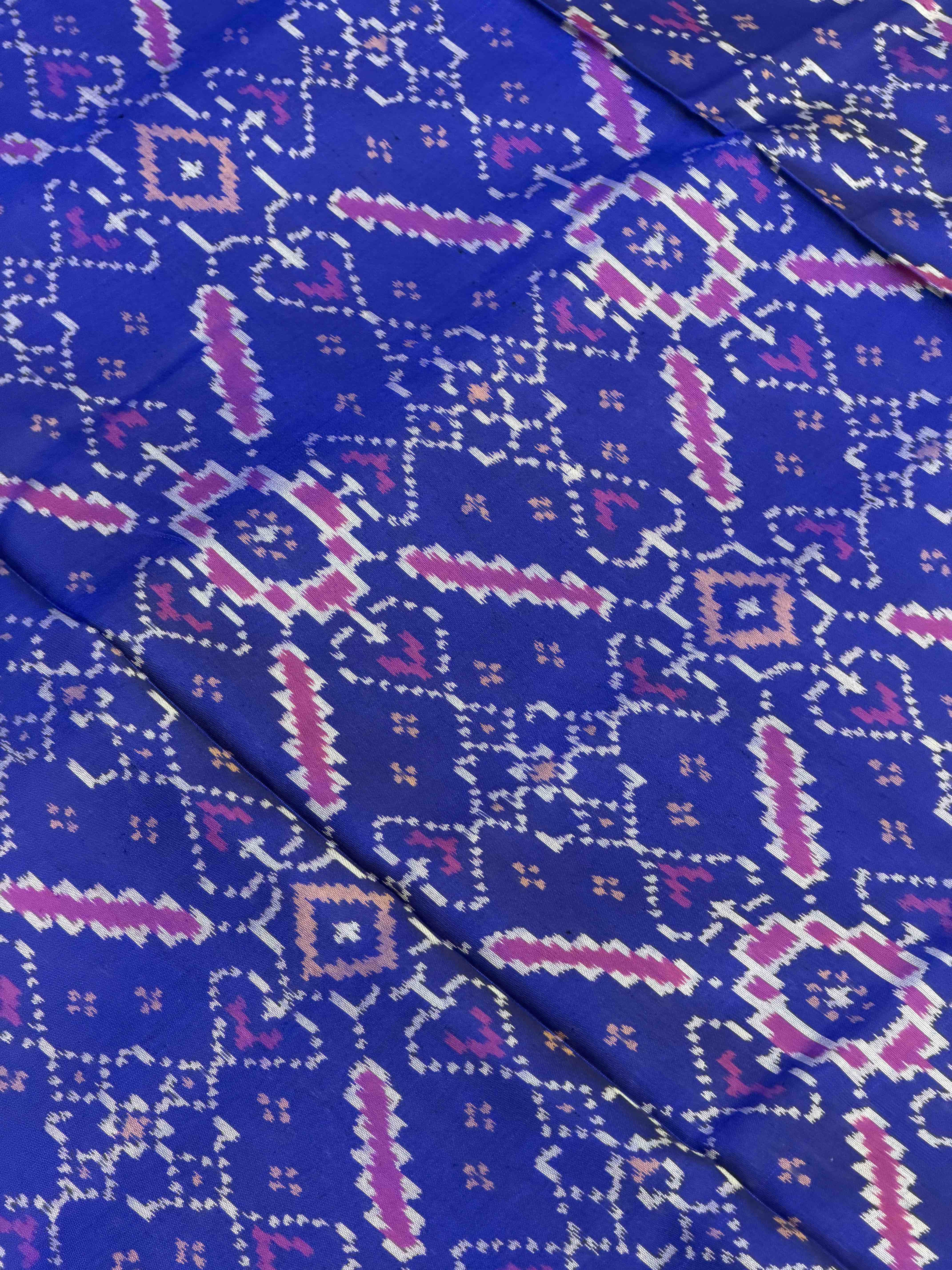 Blue tissue border manekchawk Rajkot Patola Saree