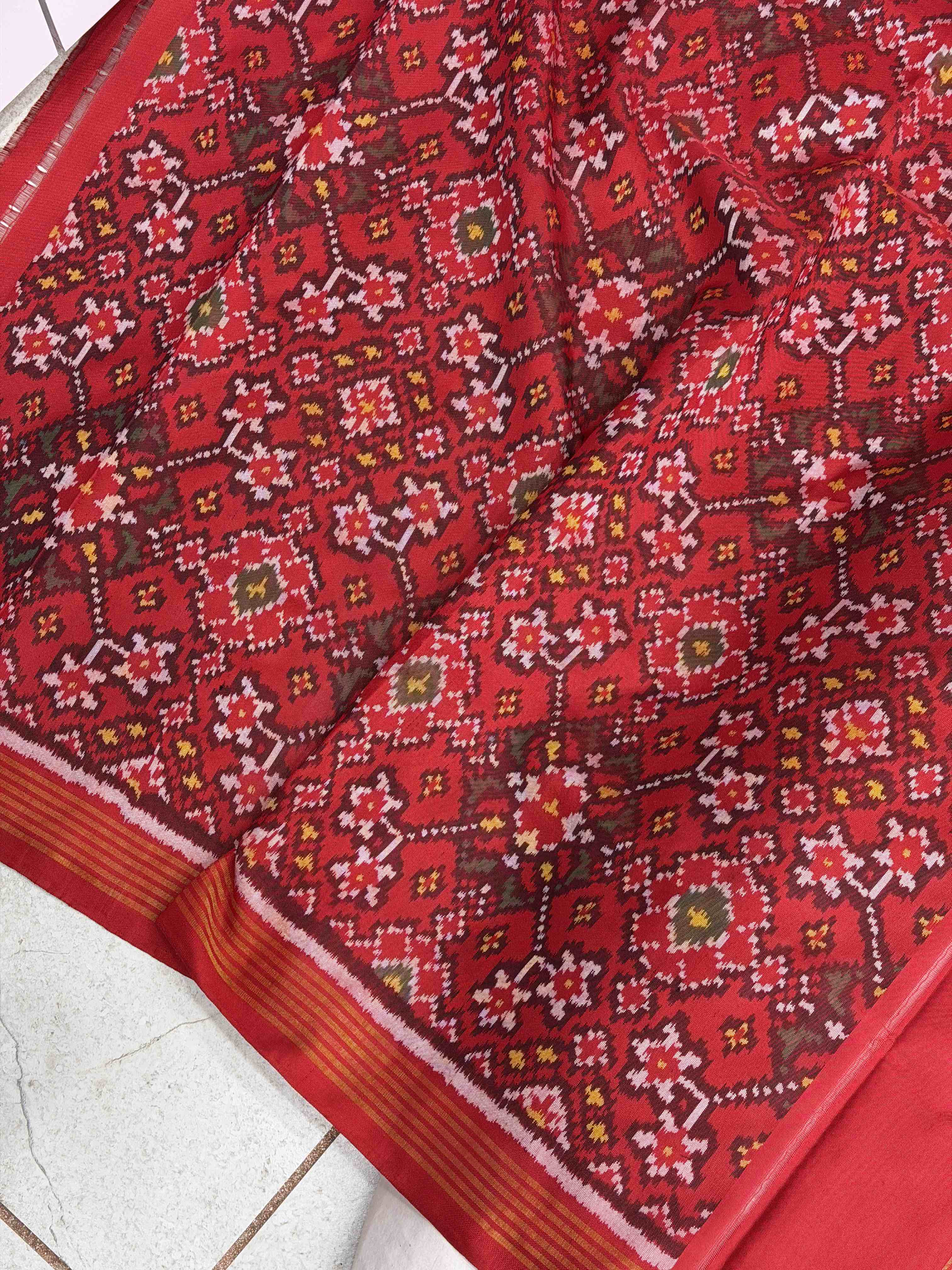Red & musterd skirtborder navaratan Single ikat Patola