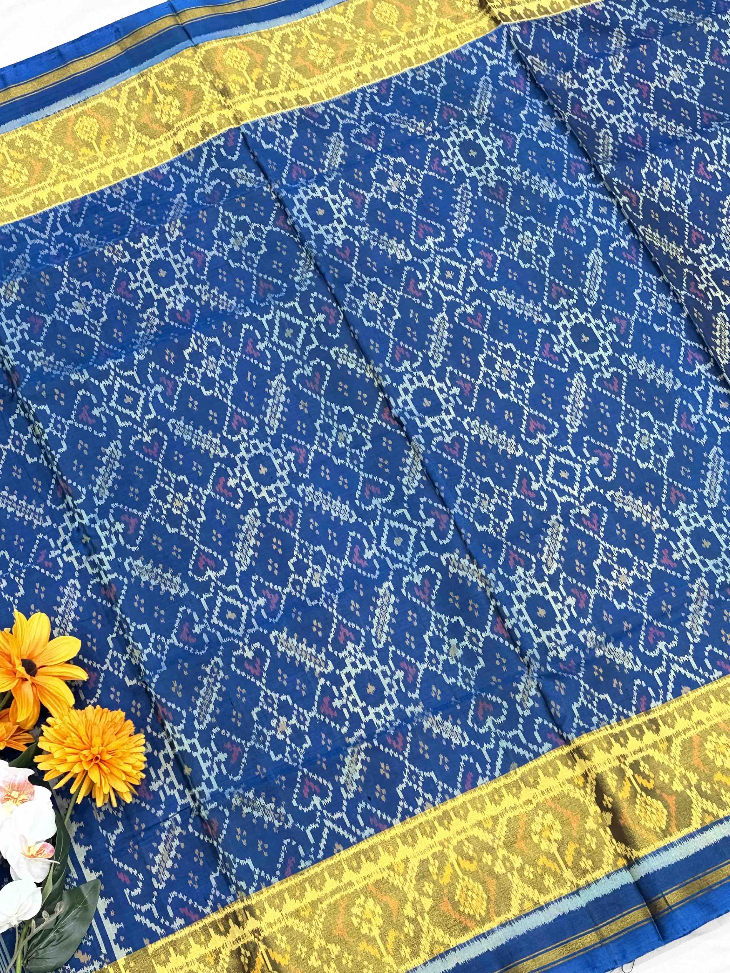 Teal blue Manekchawk Rajkot Patola Saree