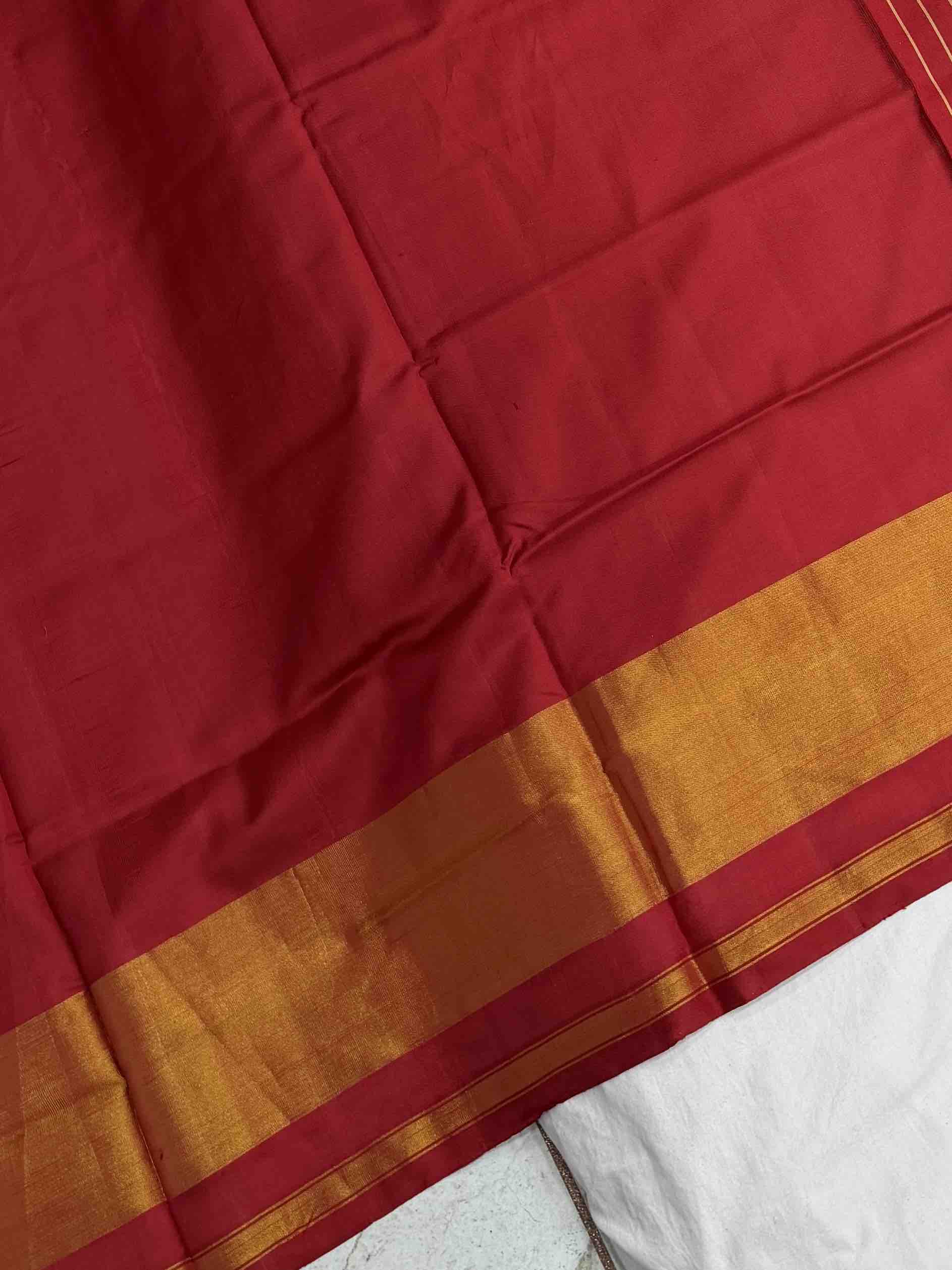 Red & purple navaratan shaded Rajkoti Patola