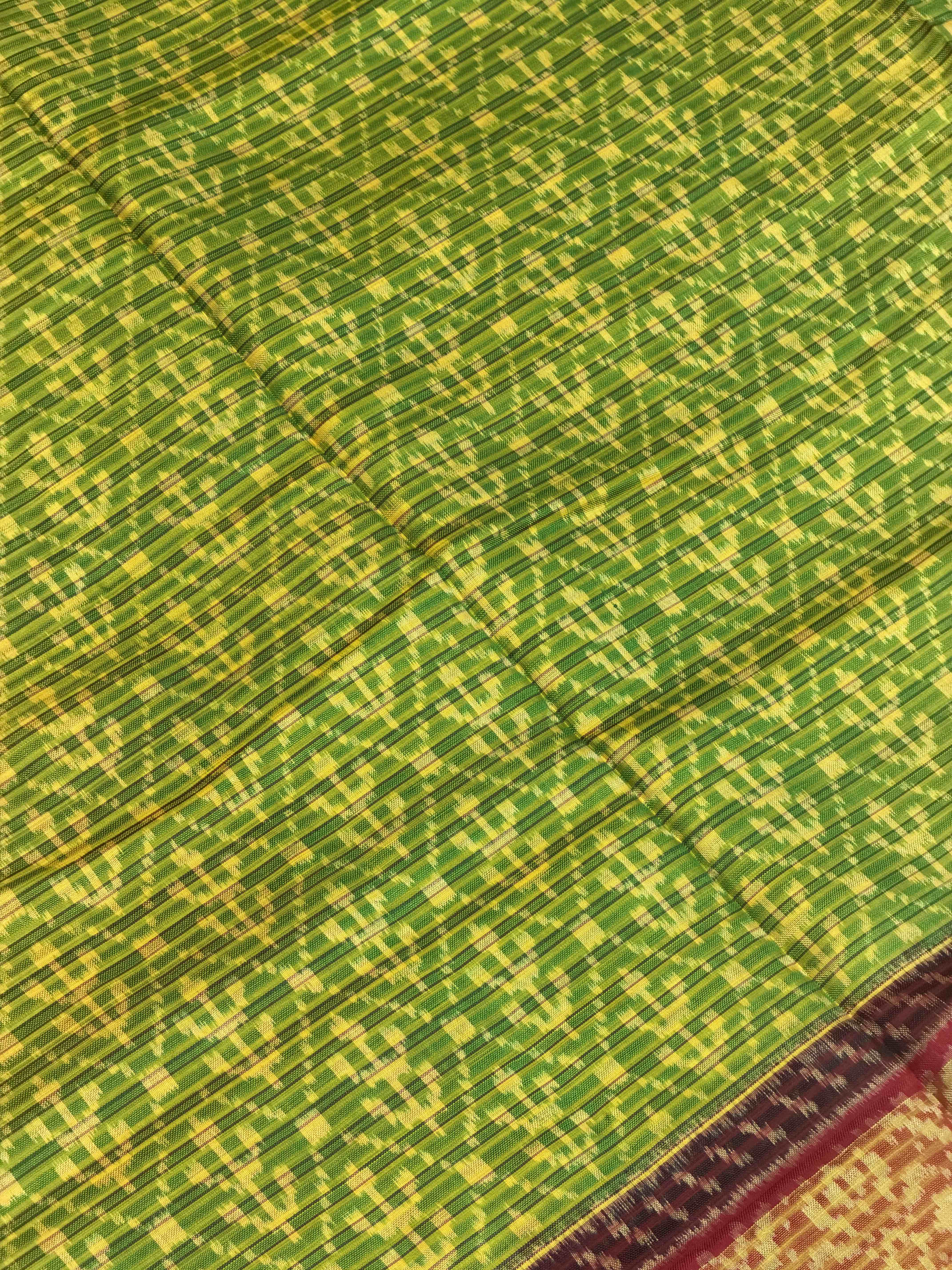 Red & parrot green Doriya Weave Rajkot Patola Saree