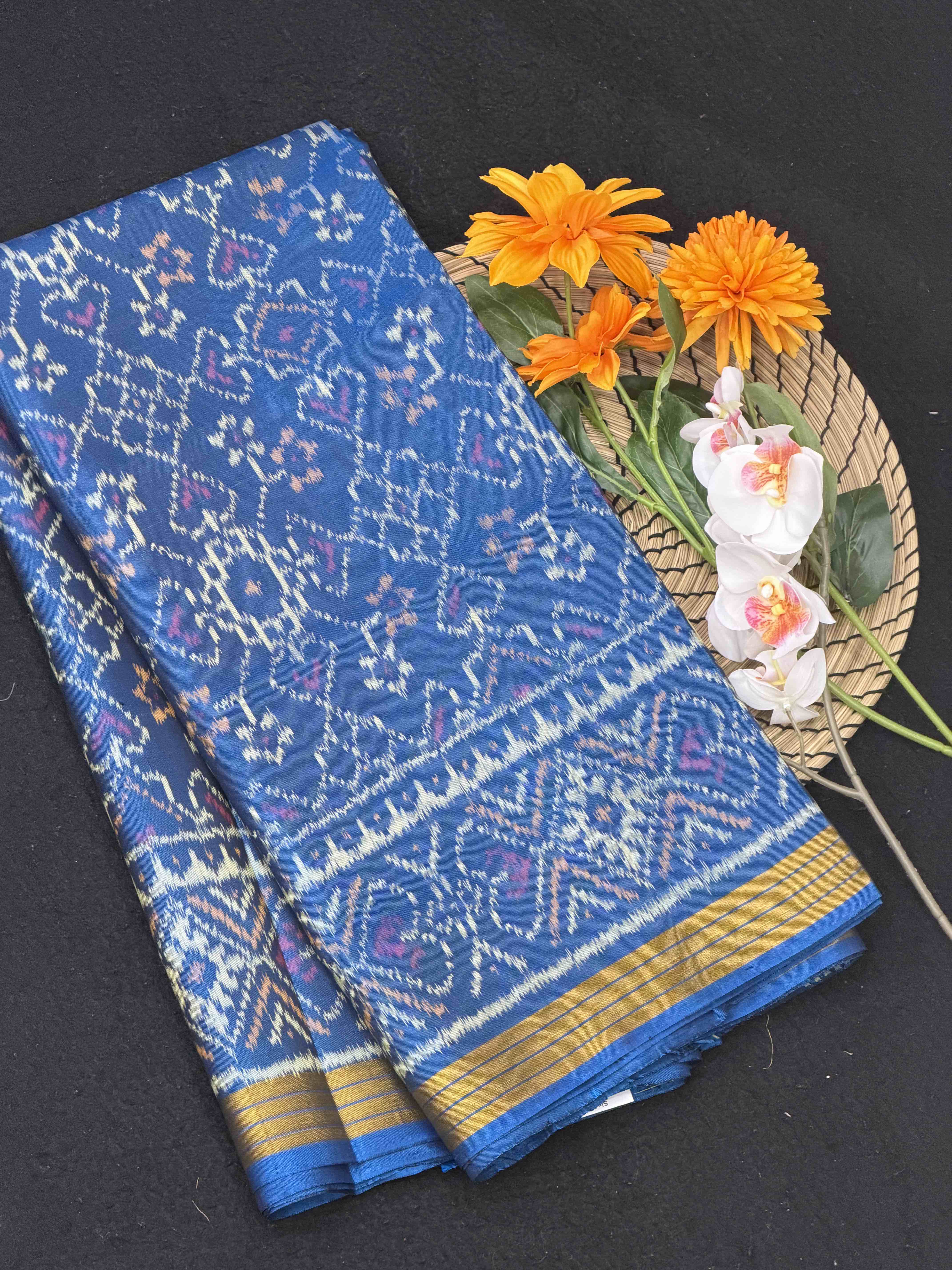 Cobalt blue Manekchawk Rajkot Patola Saree