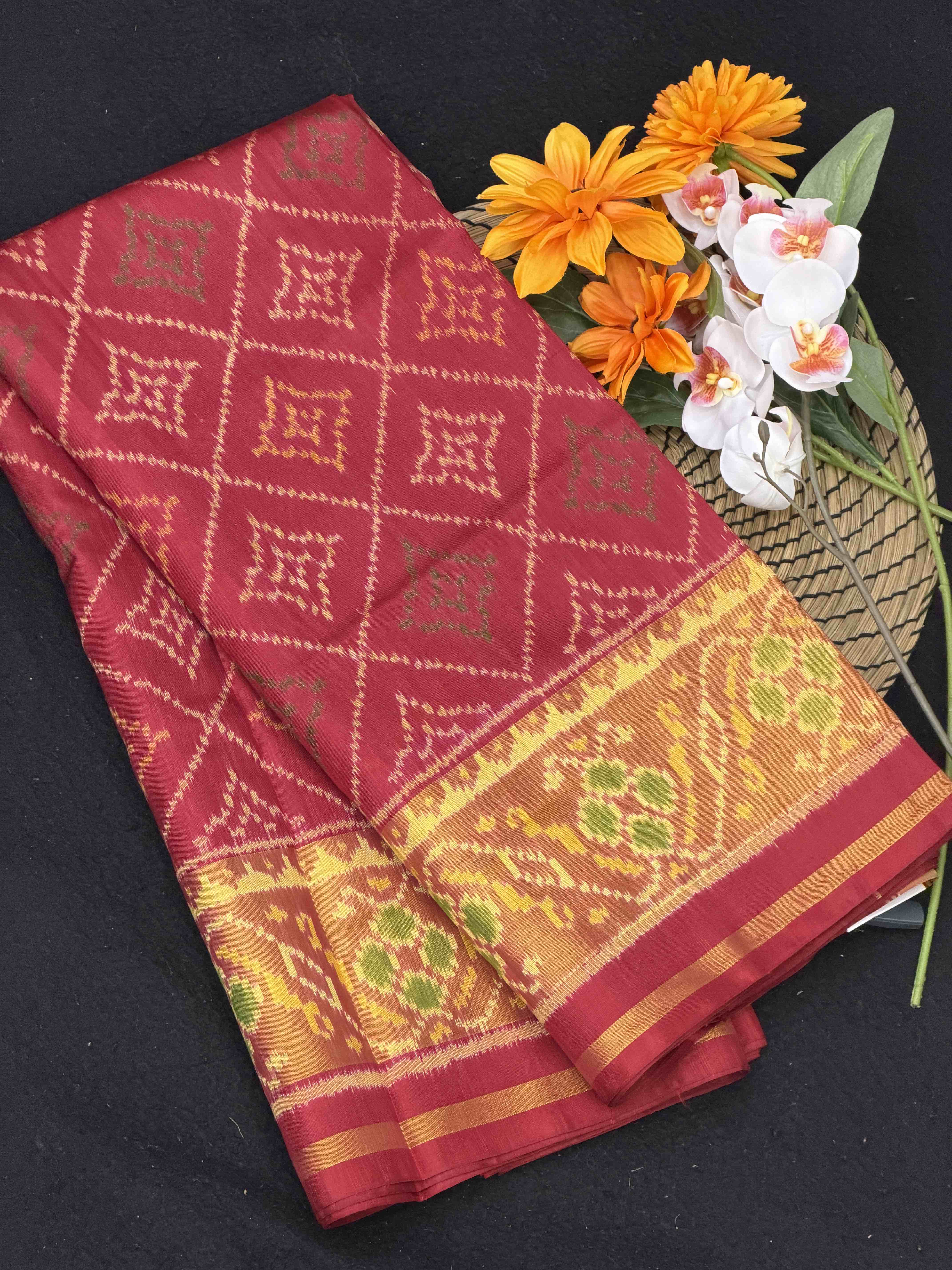 Maroonish red Chokhtabhat Rajkot Patola saree