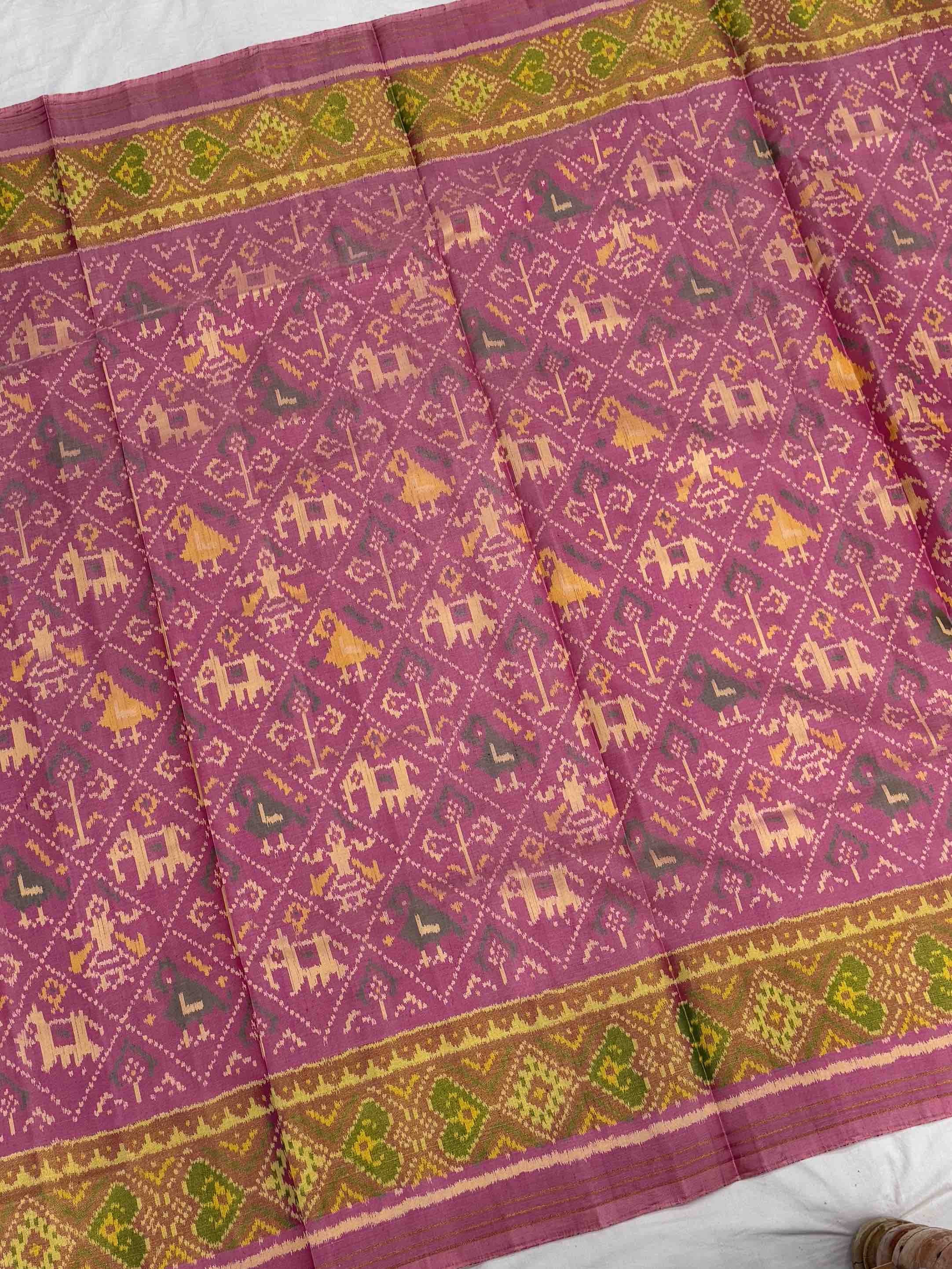 Light pink narikunj Single ikat Patola Saree