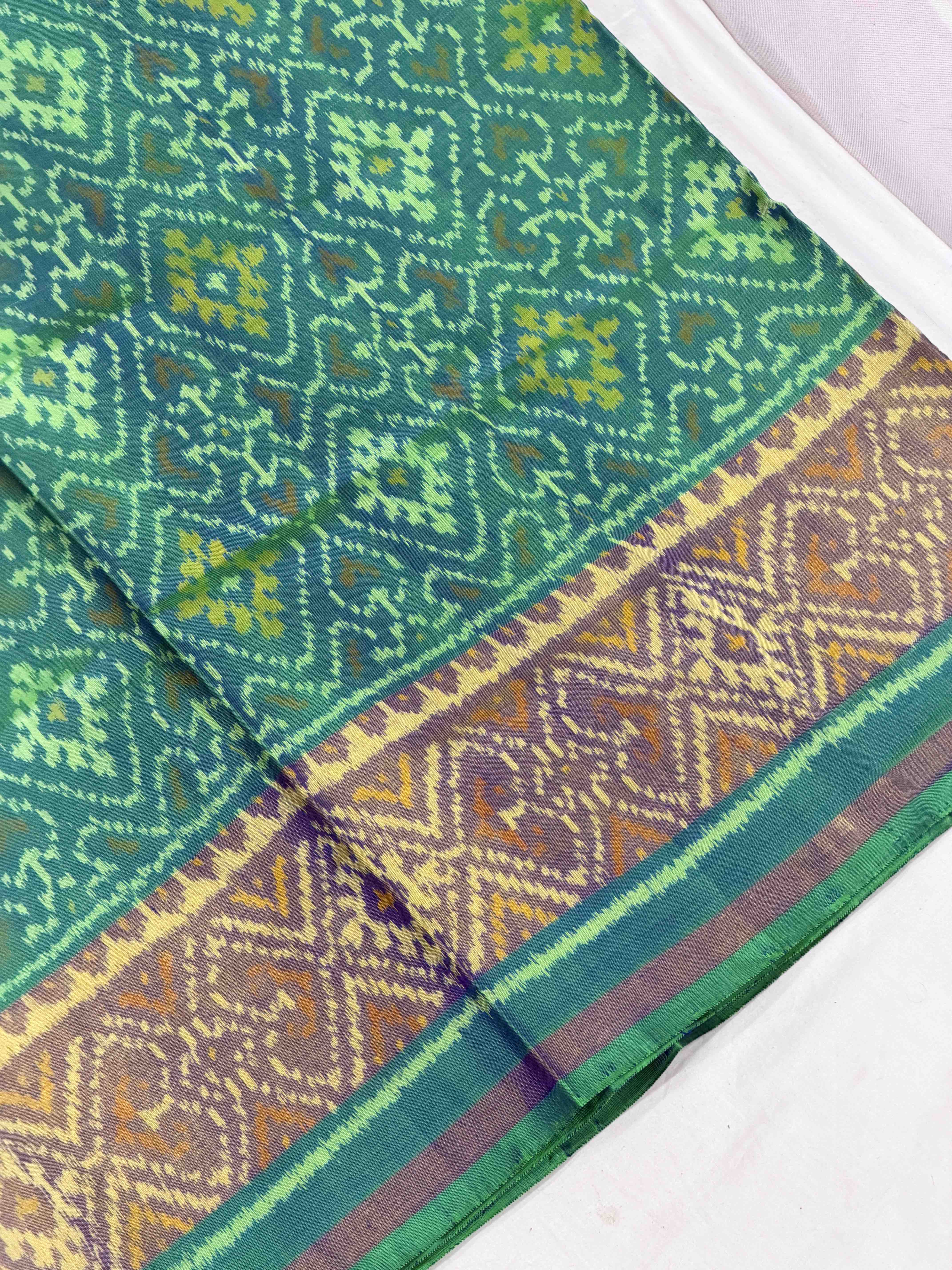 Emerald & peacock shaded Panchanda Rajkot Patola Saree