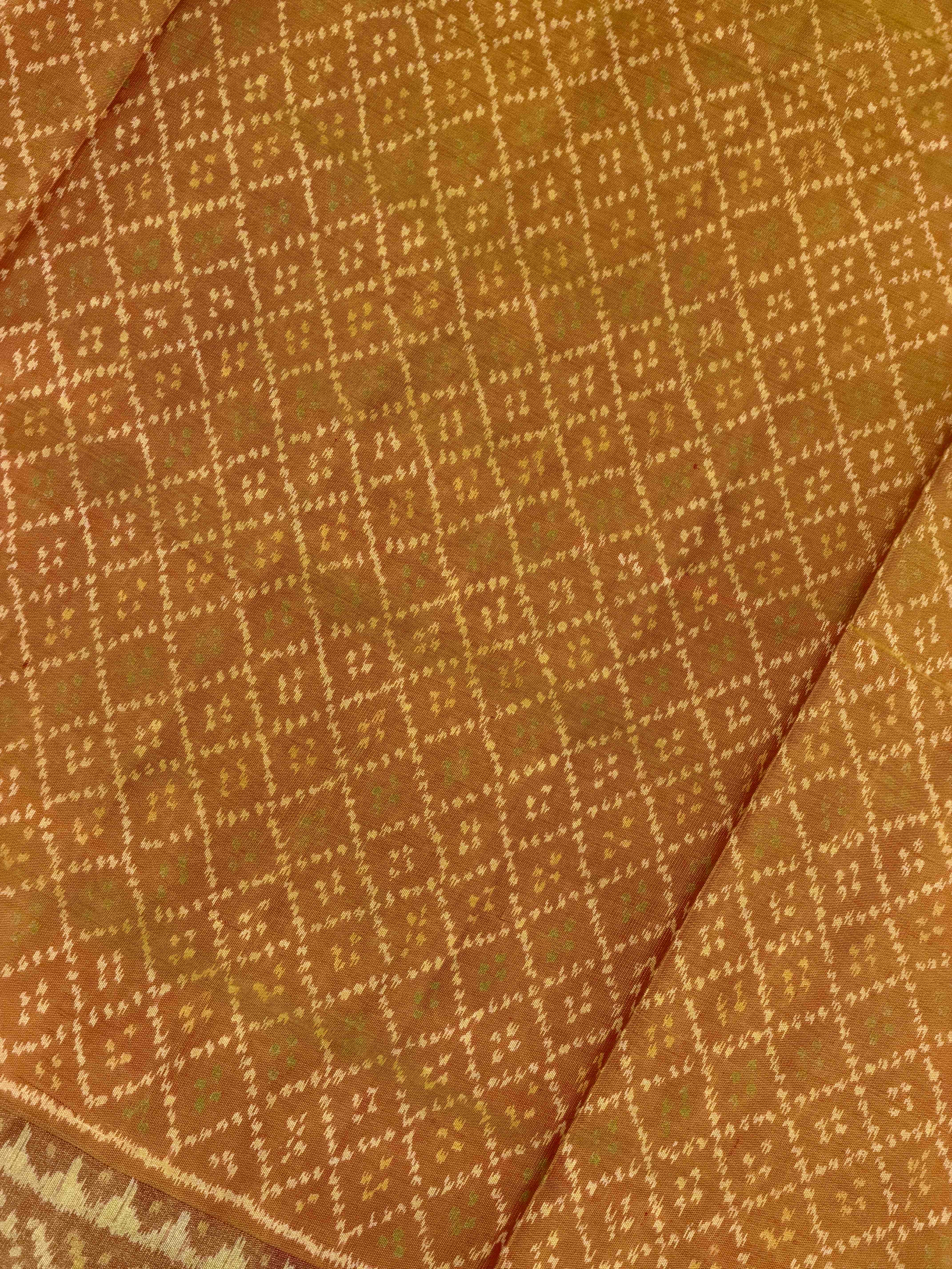 Golden Daliyabhat Rajkot Patola Saree - Handwoven Single Ikat Ethnic Wear