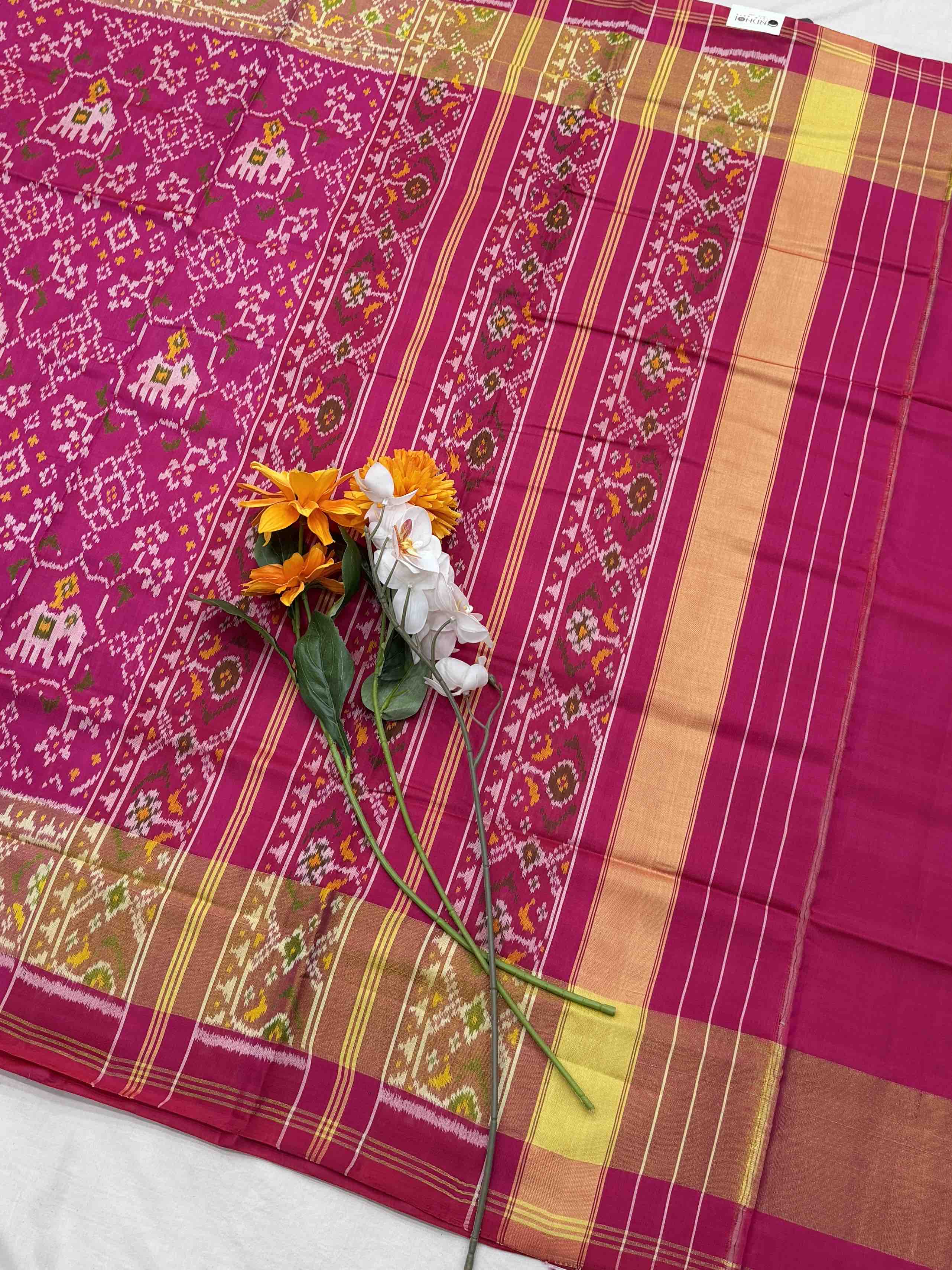 Pink tissue border navartan with Hathi Patola Saree