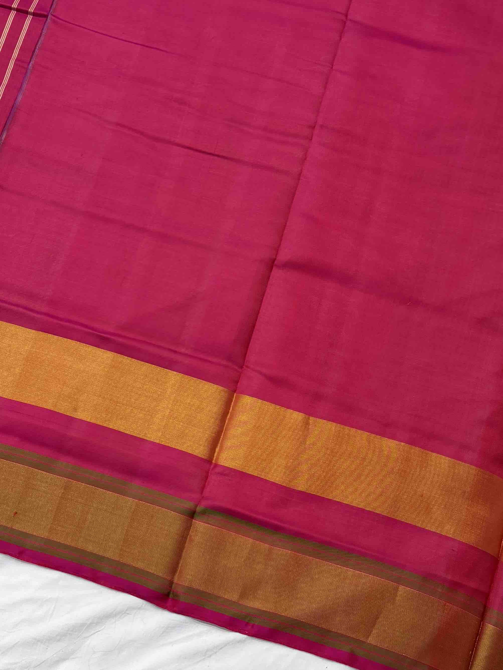 Traditional Pink & green Rajkot Patola Saree - Handwoven Single Ikat
