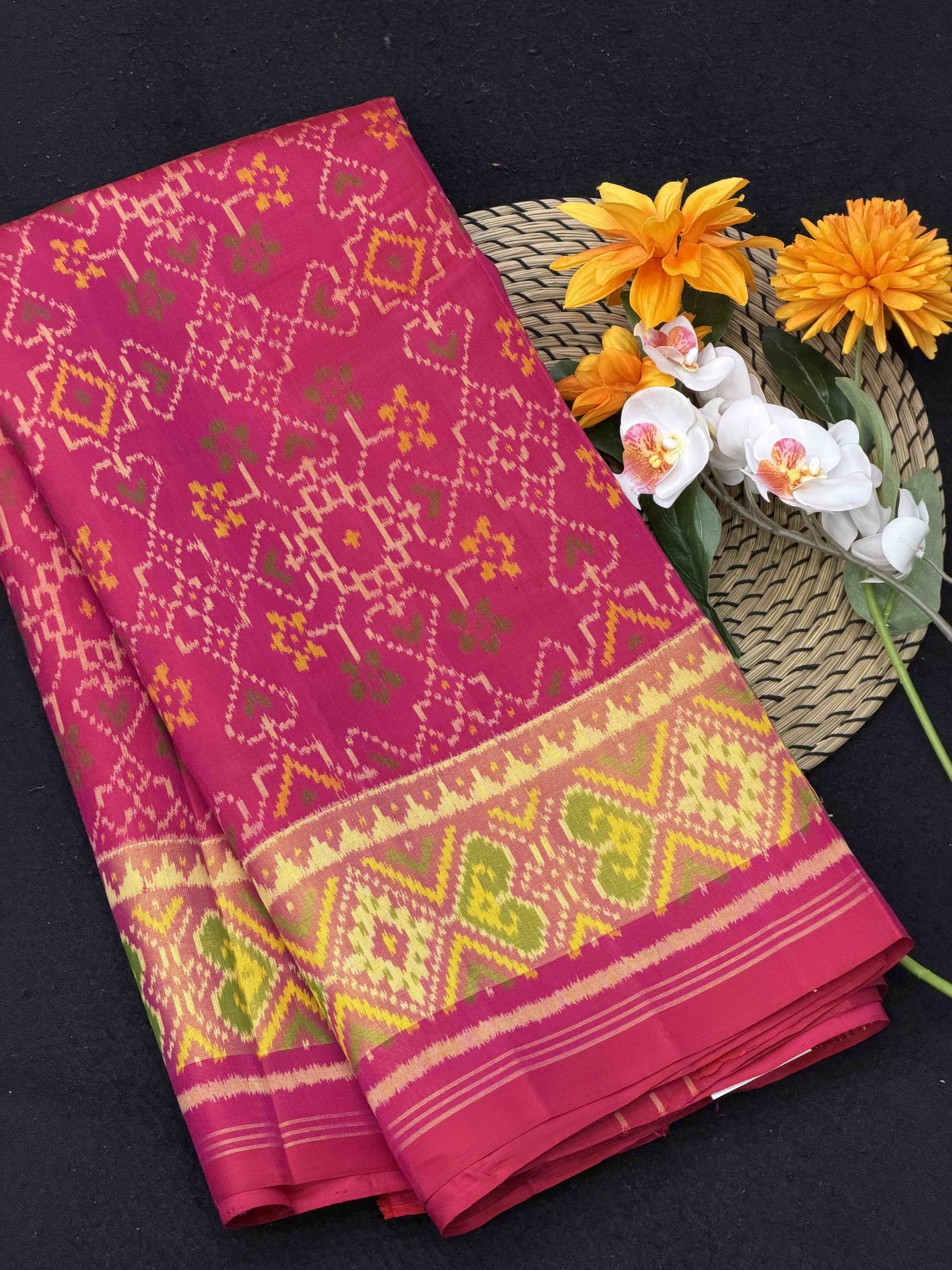 Sweet Pink Manekchawk tissue border Patola Saree