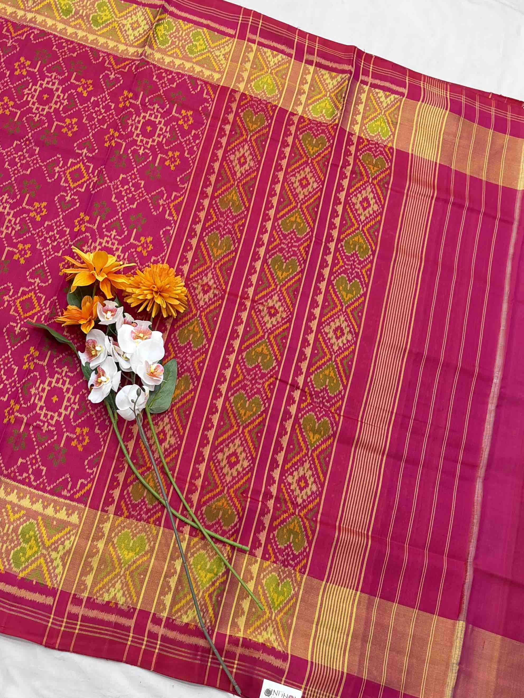 Sweet Pink Manekchawk tissue border Patola Saree