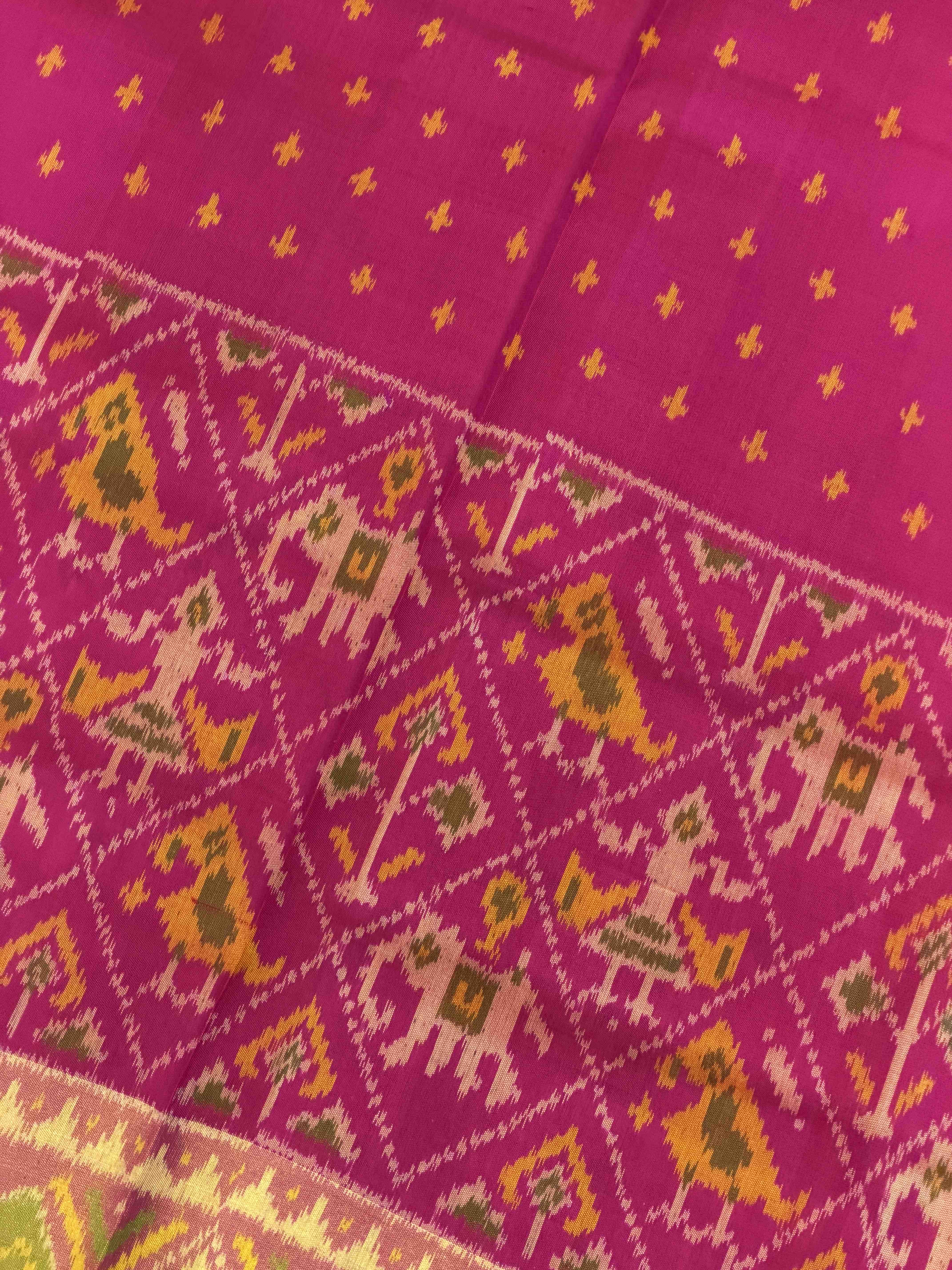 Rani pink skirt border narikunj Patola Saree