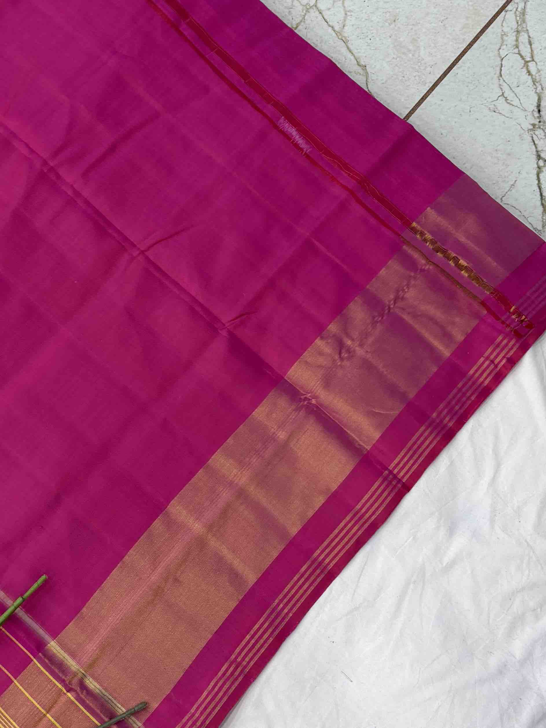 Pink & white Panchanda Tissue border Rajkot Patola Saree