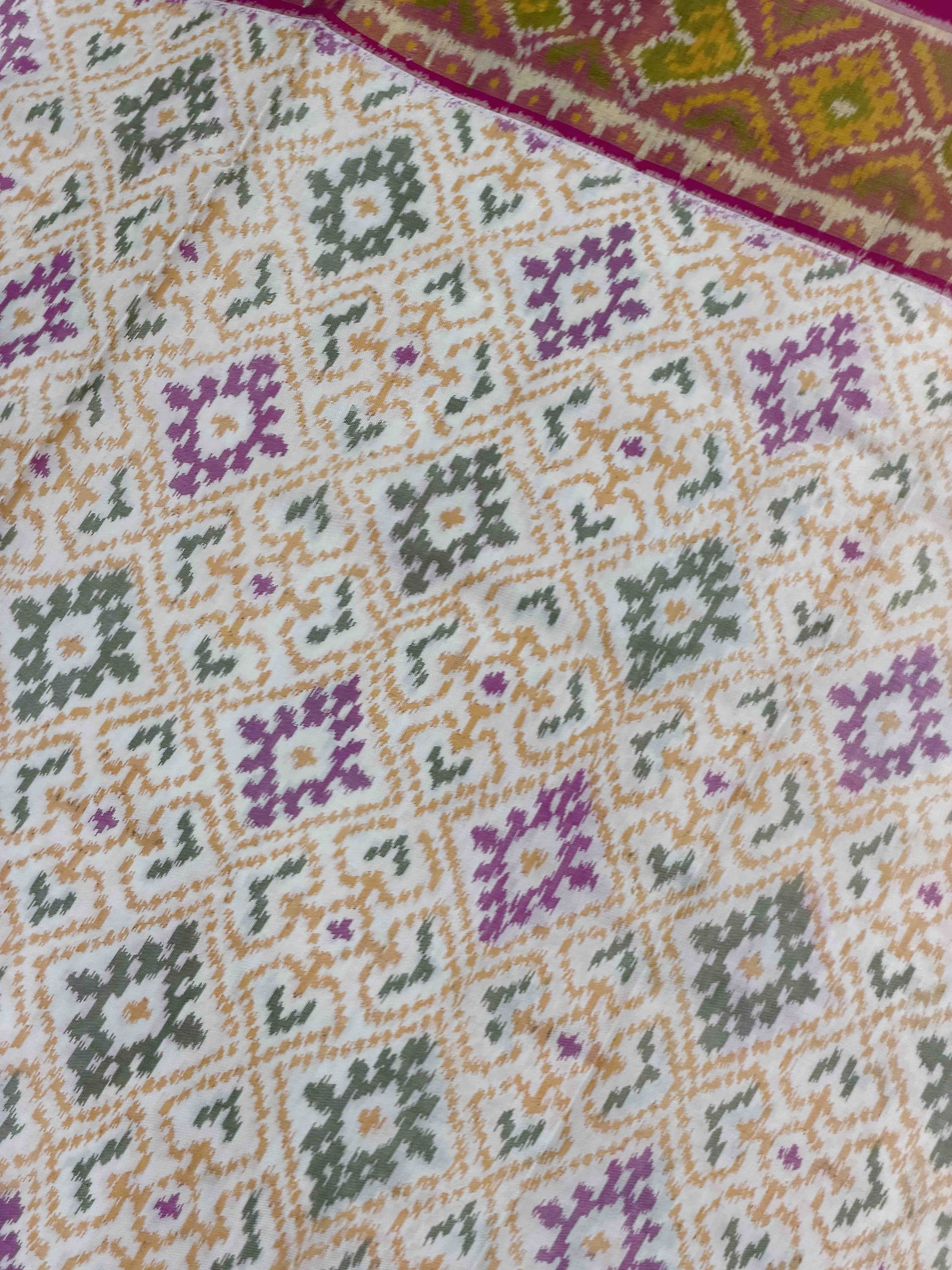 Pink & white Panchanda Tissue border Rajkot Patola Saree