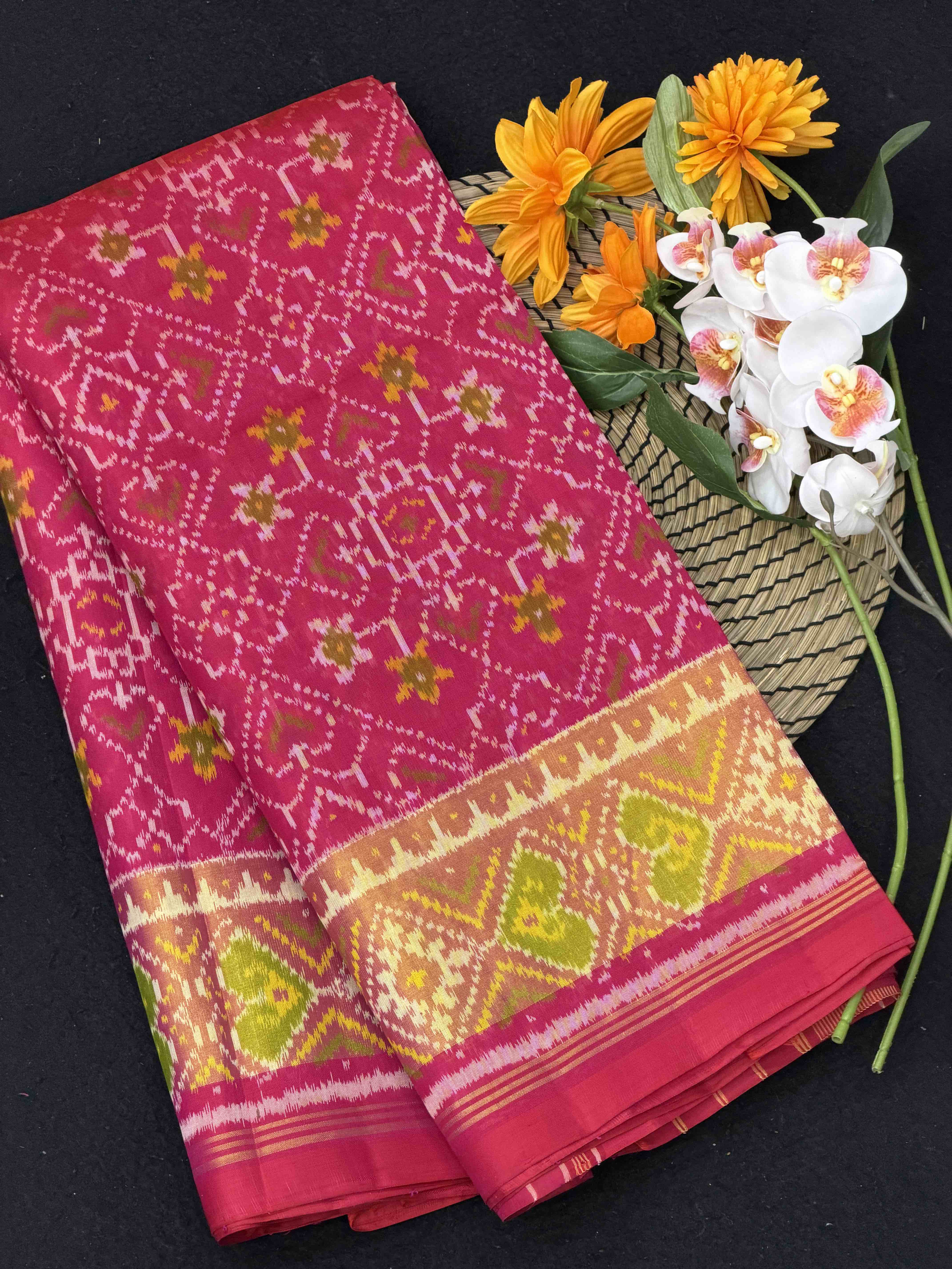 Pink Manekchawk Mix Tissue Border Rajkot Patola Saree