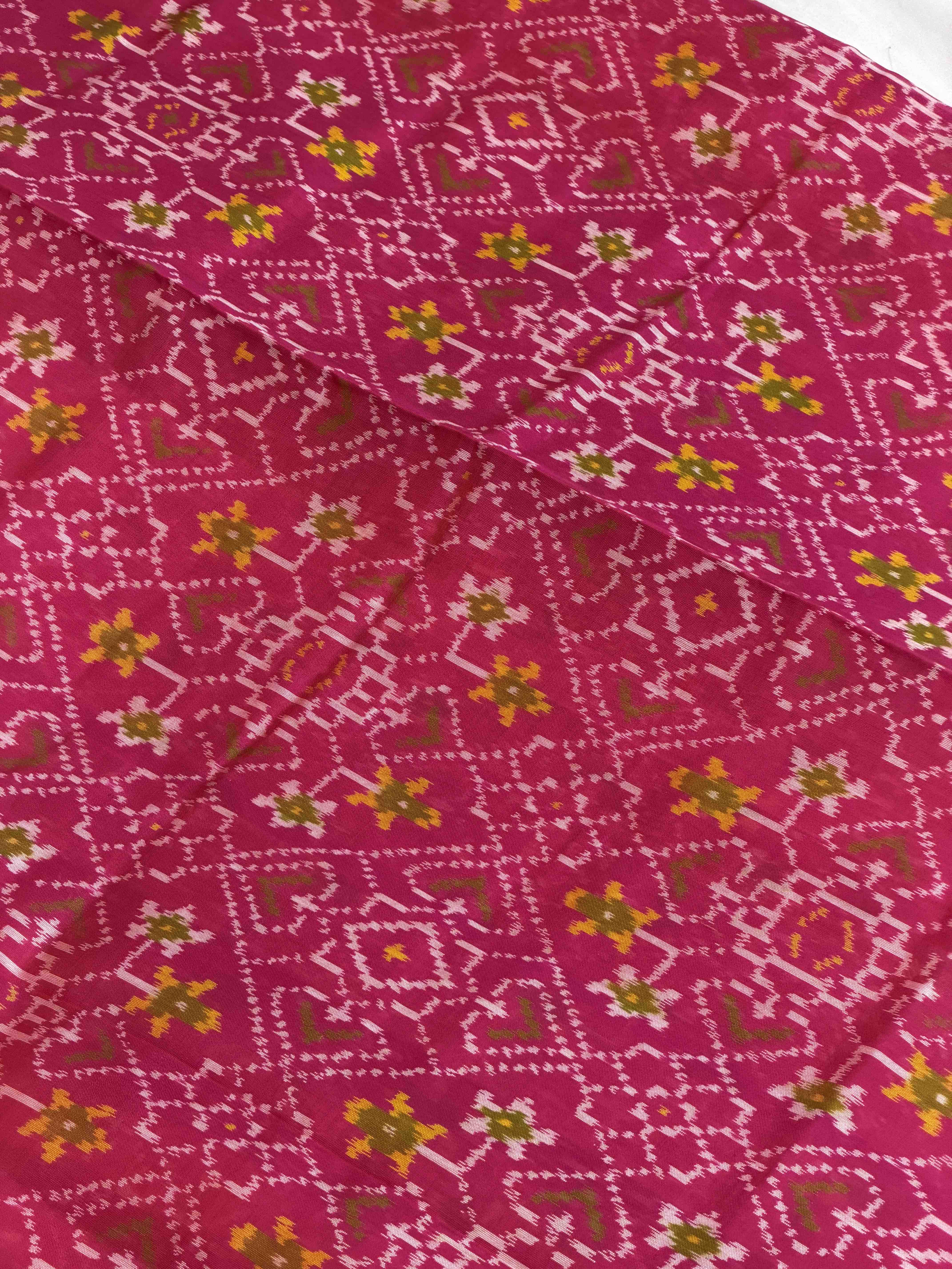 Pink Manekchawk Mix Tissue Border Rajkot Patola Saree